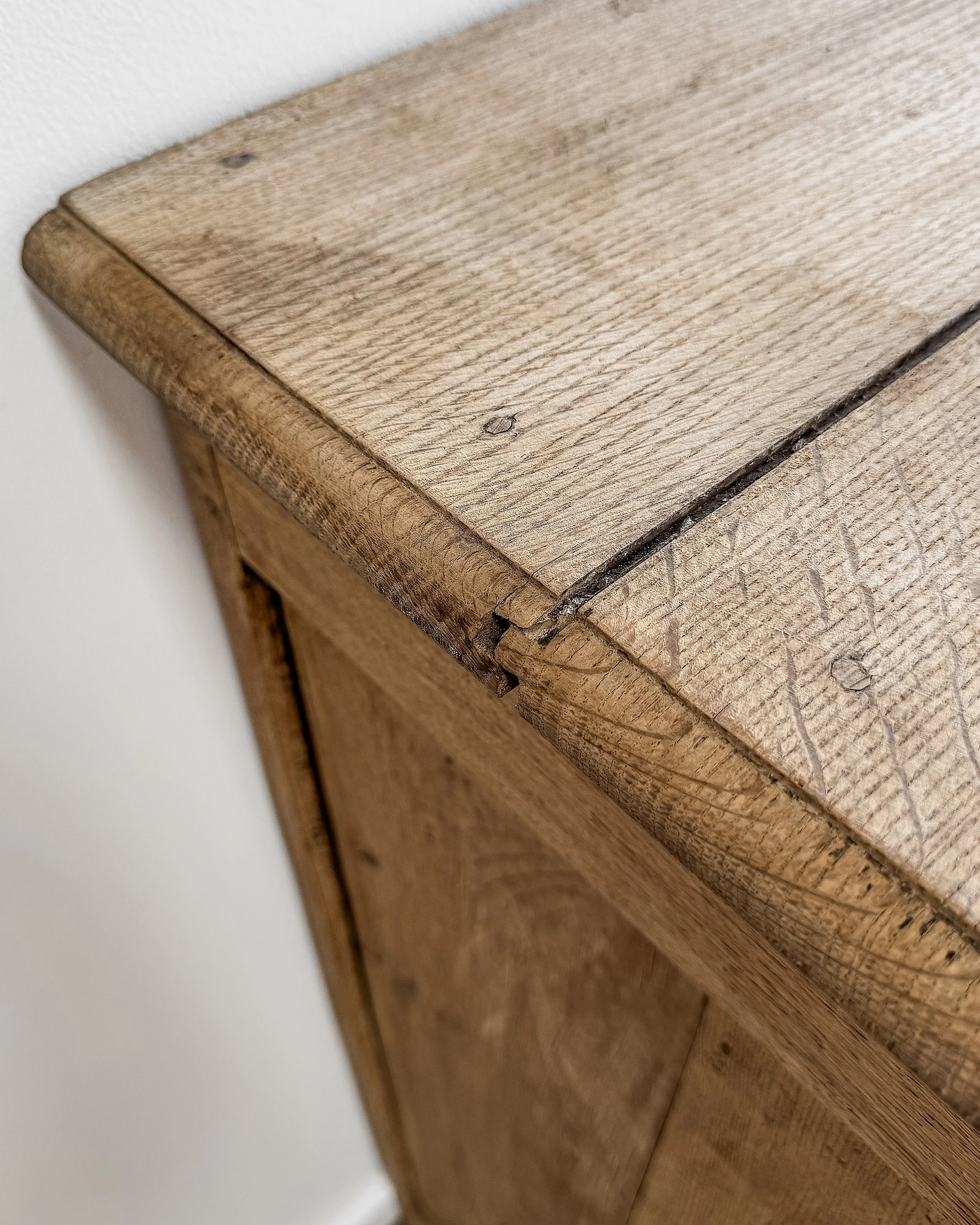 19th-Century French Serpentine Chest of Drawers