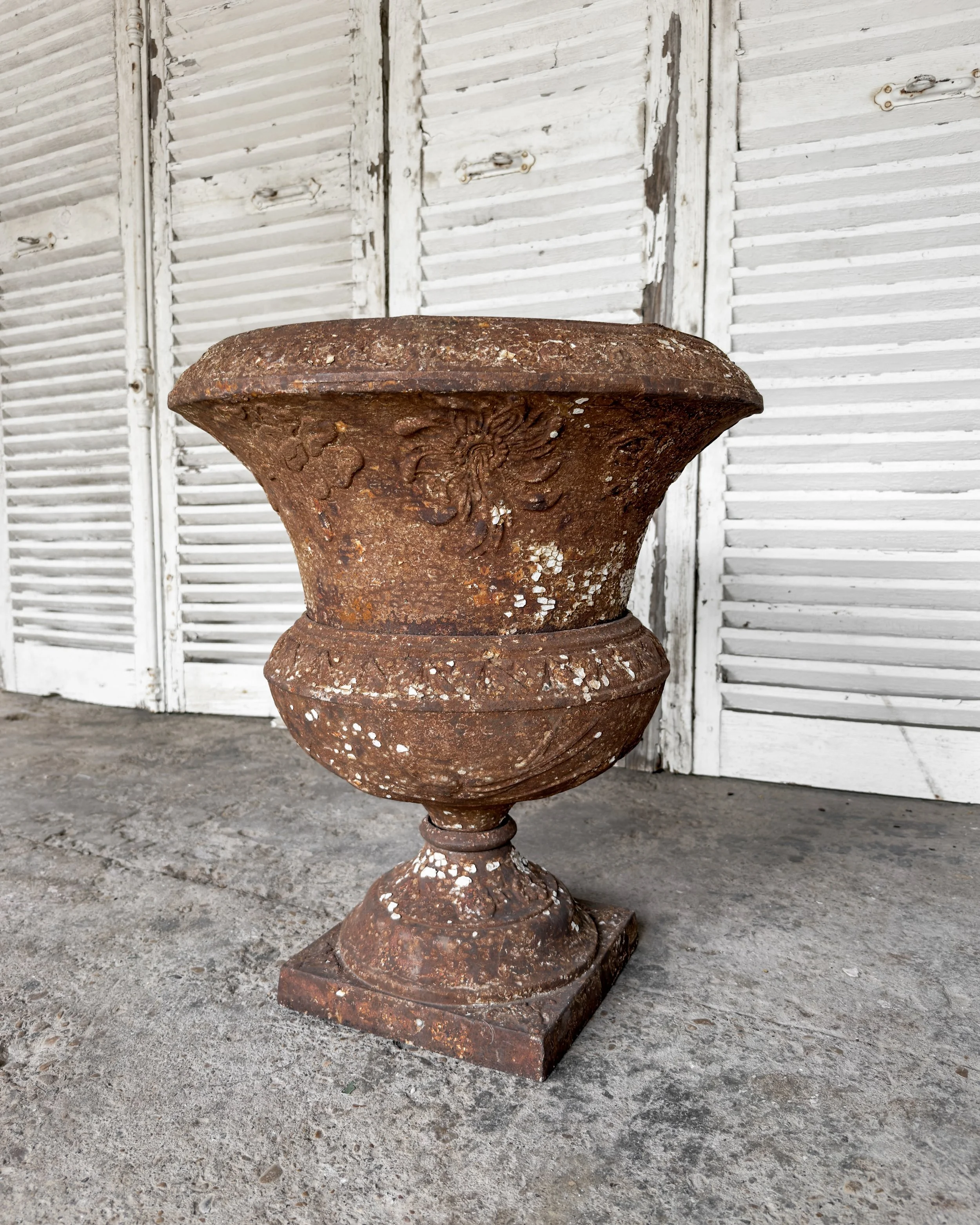 Antique Victorian Cast Iron Garden Urn
