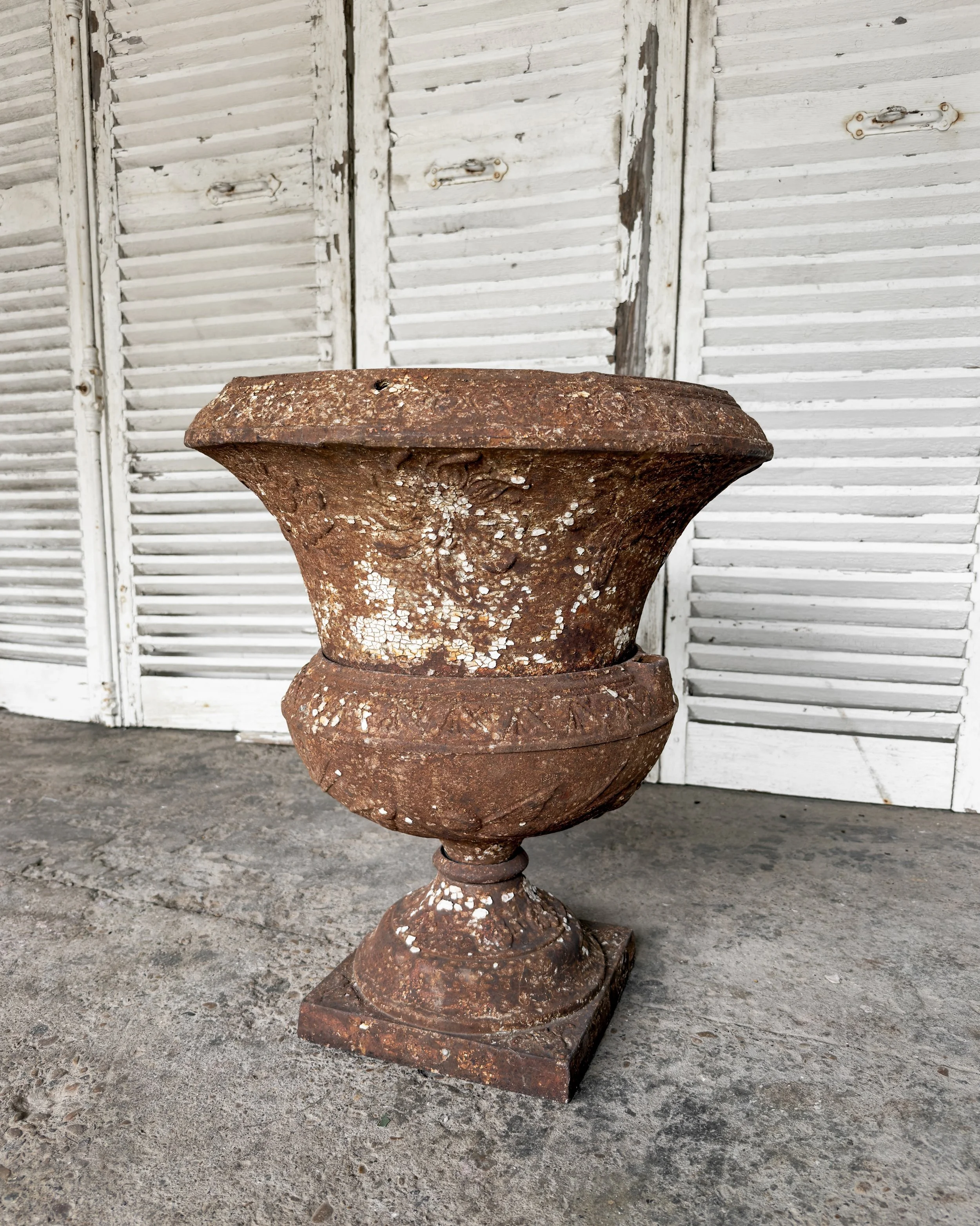 Antique Victorian Cast Iron Garden Urn