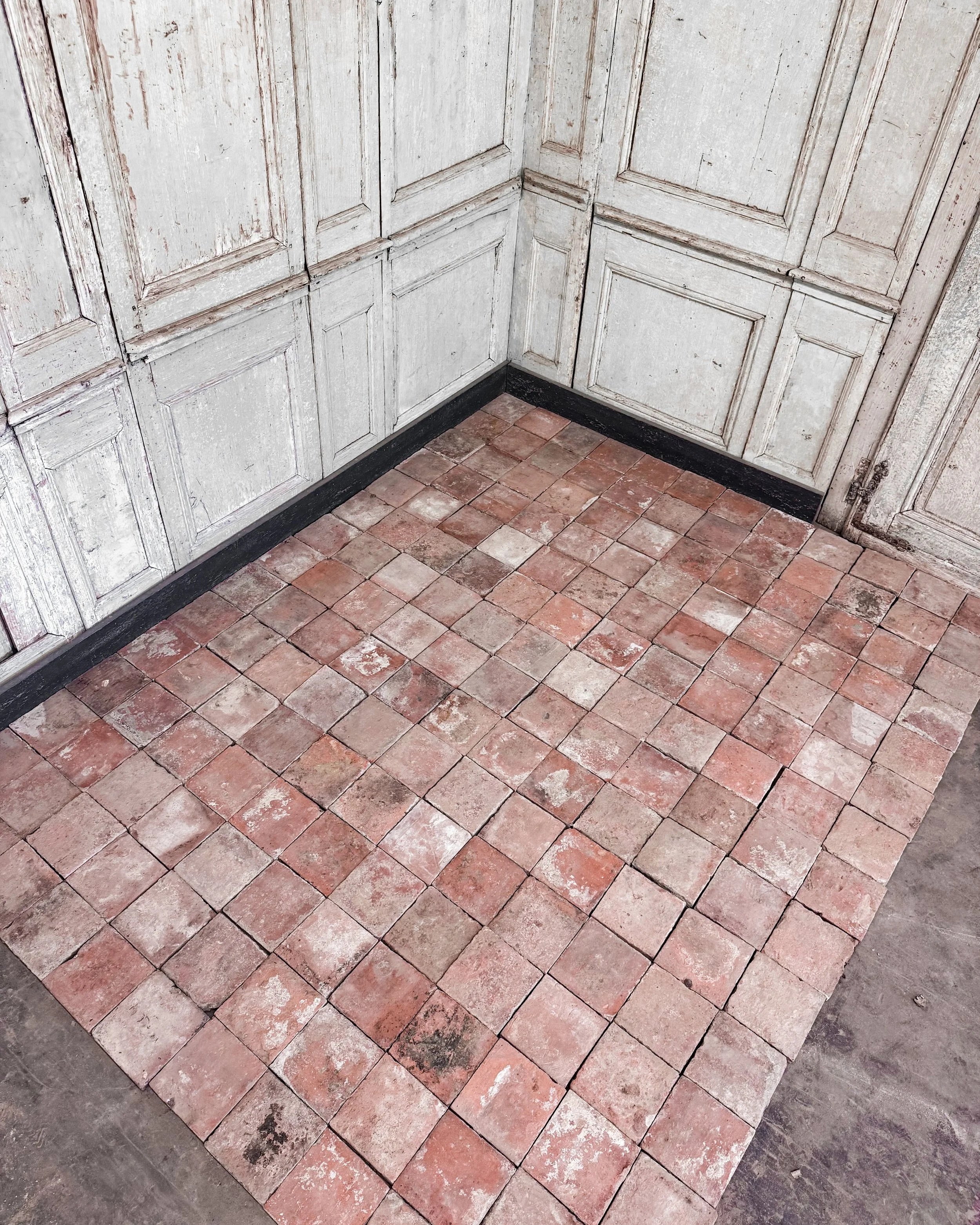 Antique+French+Terracotta+Square+Tile+SQ.6.182+-+4.jpg