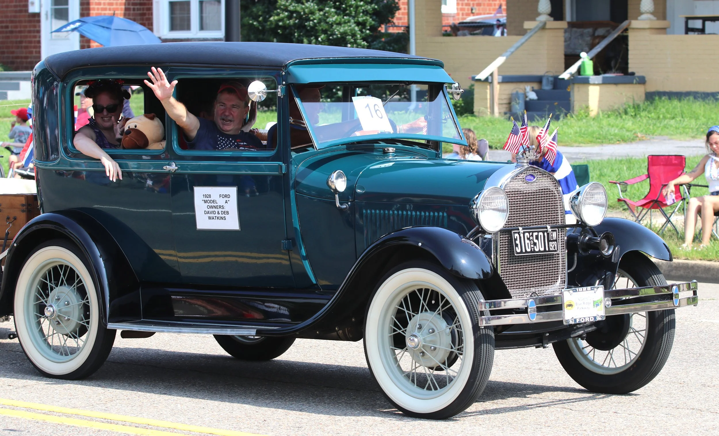 250 Parade Kingsport (40).JPG