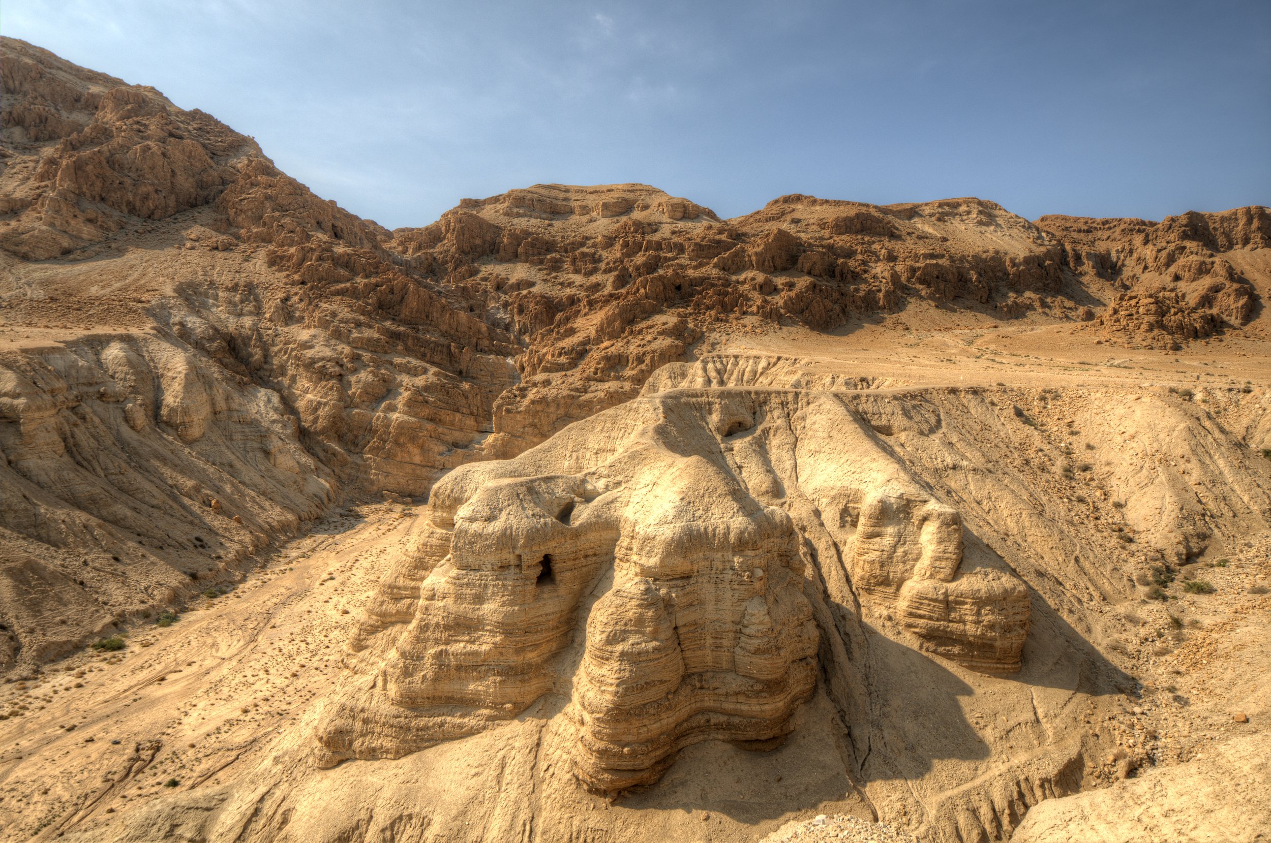 The Discovery of the Dead Sea Scrolls (1947)
