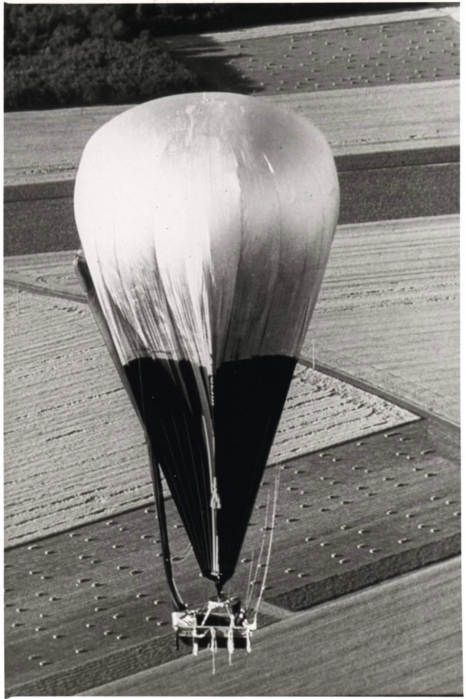The Flight of the Double Eagle II Balloon
