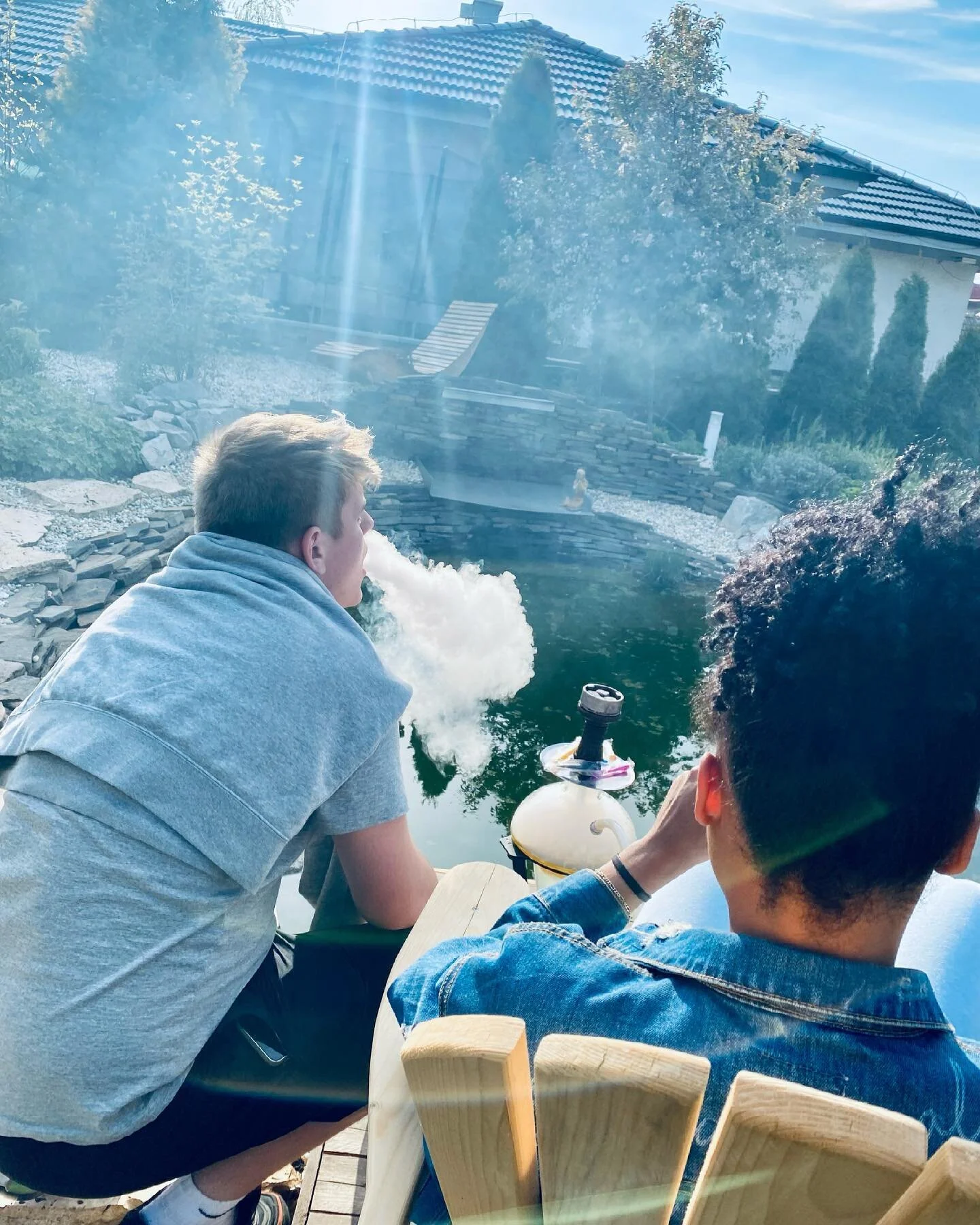 Keď nem&aacute;&scaron; n&aacute;ladu ani chuť vysed&aacute;vať v t&yacute;chto bl&iacute;žiacich sa hor&uacute;čav&aacute;ch v podnikoch, nev&aacute;haj ani sekundu a kontaktuj na&scaron;e ᔕᕼIᔕᕼᗩ ᗪᗴᒪIᐯᗴᖇƳ, kde ti chlapci z n&aacute;&scaron;ho shisha