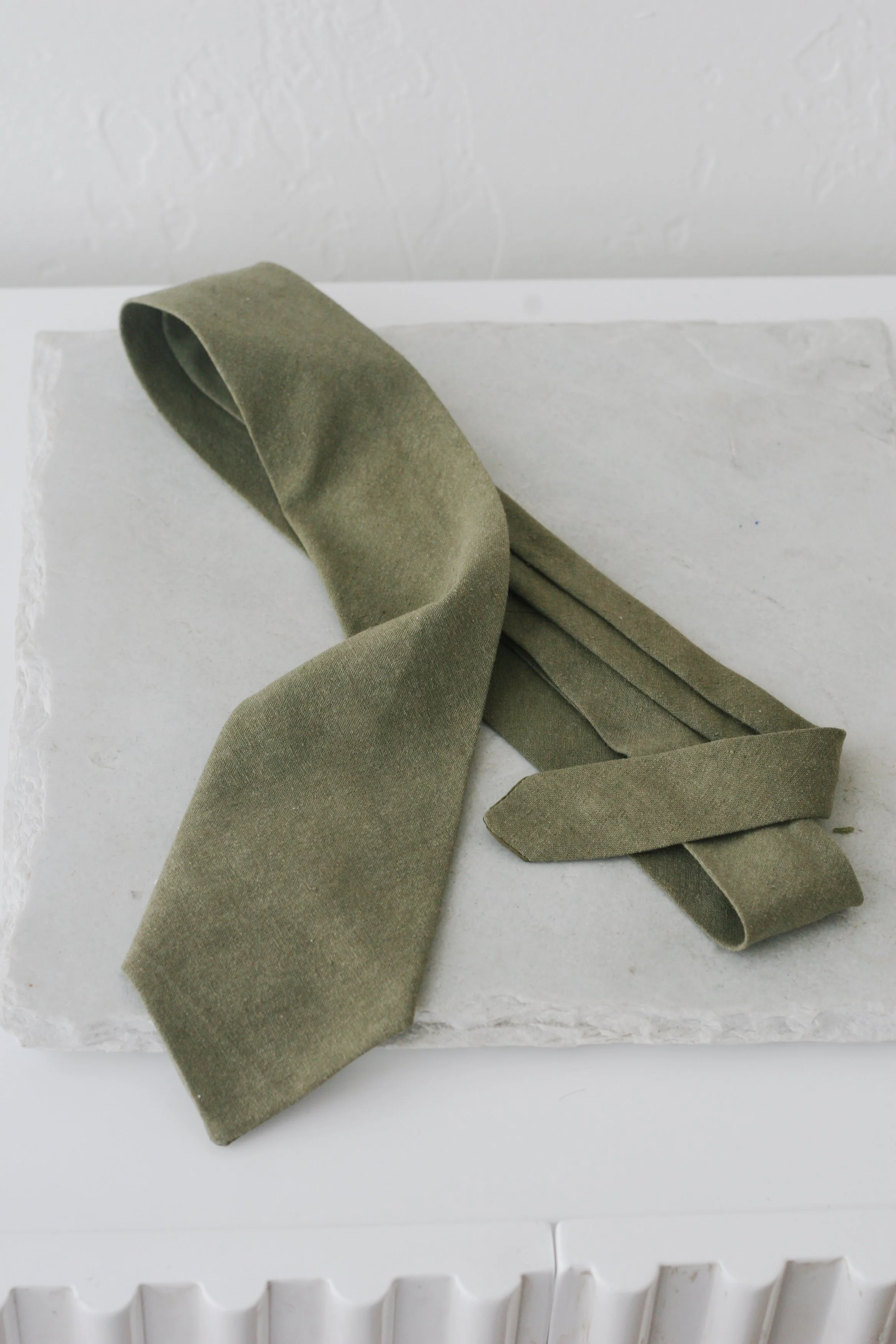 raw_silk_tie.jpg