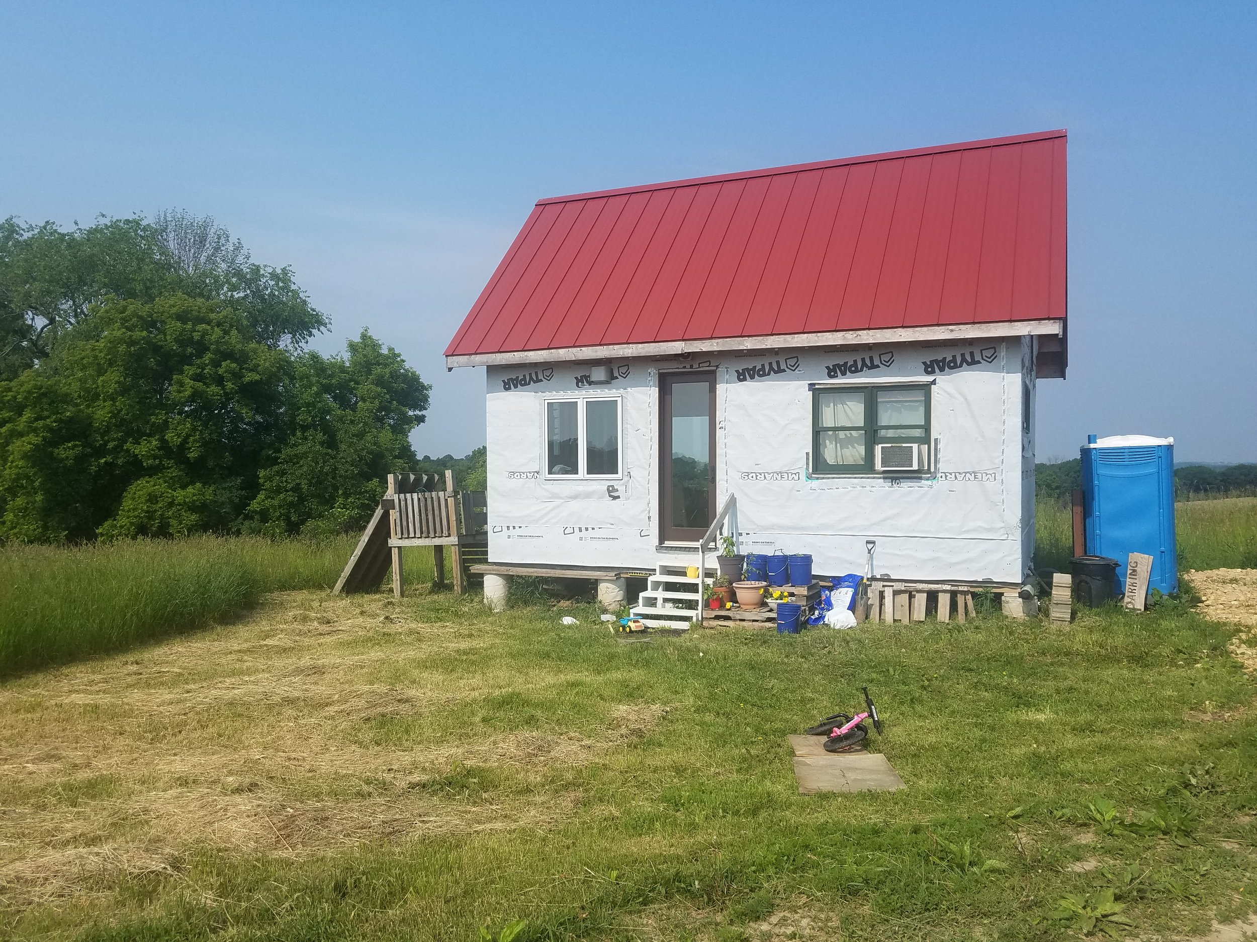 Tiny House Building 17.jpg