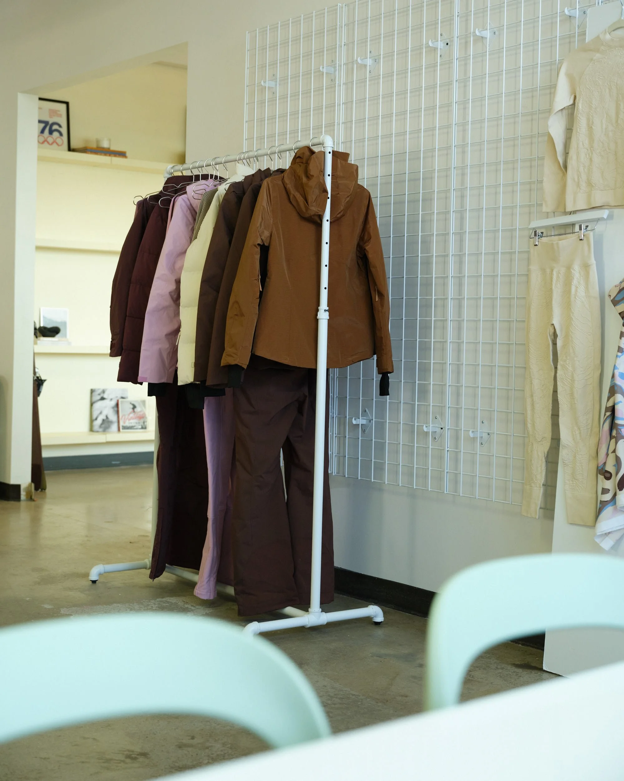 25-09-05_Half Days_Taylor Hill_3JPEG sRGB.jpg