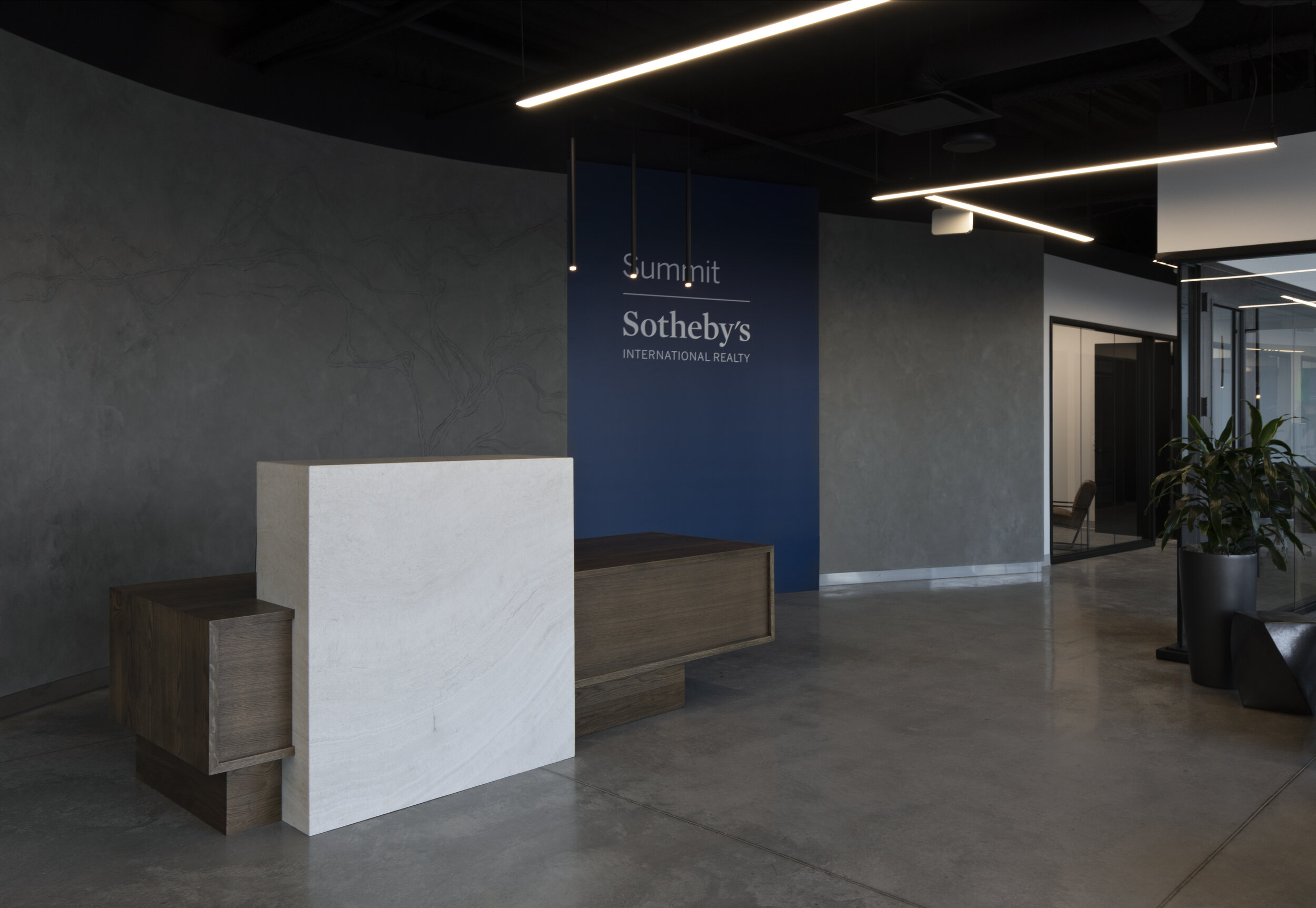 092120_RileyRidd_Sothebys_04.jpg