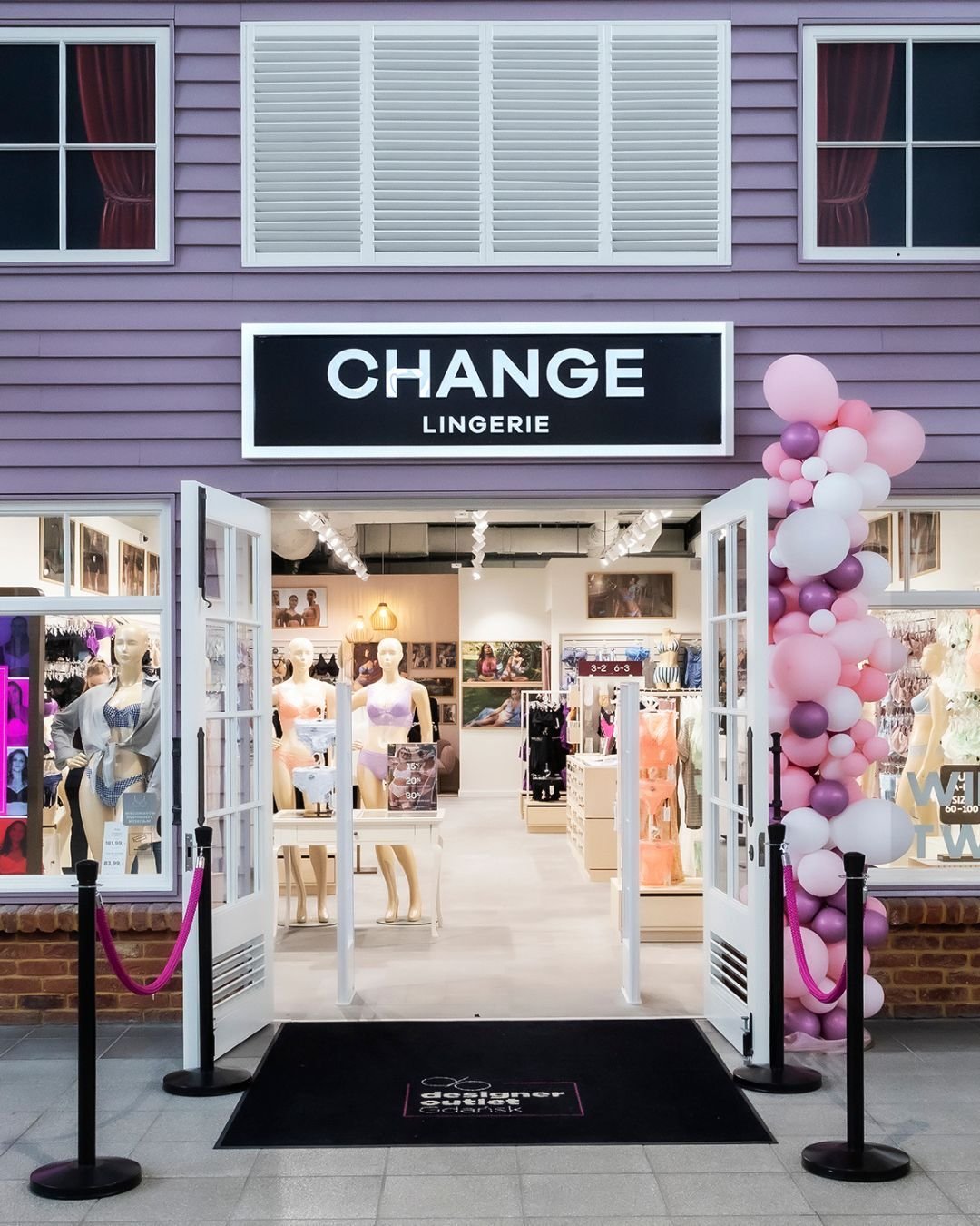 New Change Lingerie store at @designeroutletgdansk ⚡
The new store is 142 sqm and offers ladies sensual lingerie as well as fashionable swimsuits, comfortable nightwear, practical homewear and high-quality hosiery and accessories.

The Scandinavian b