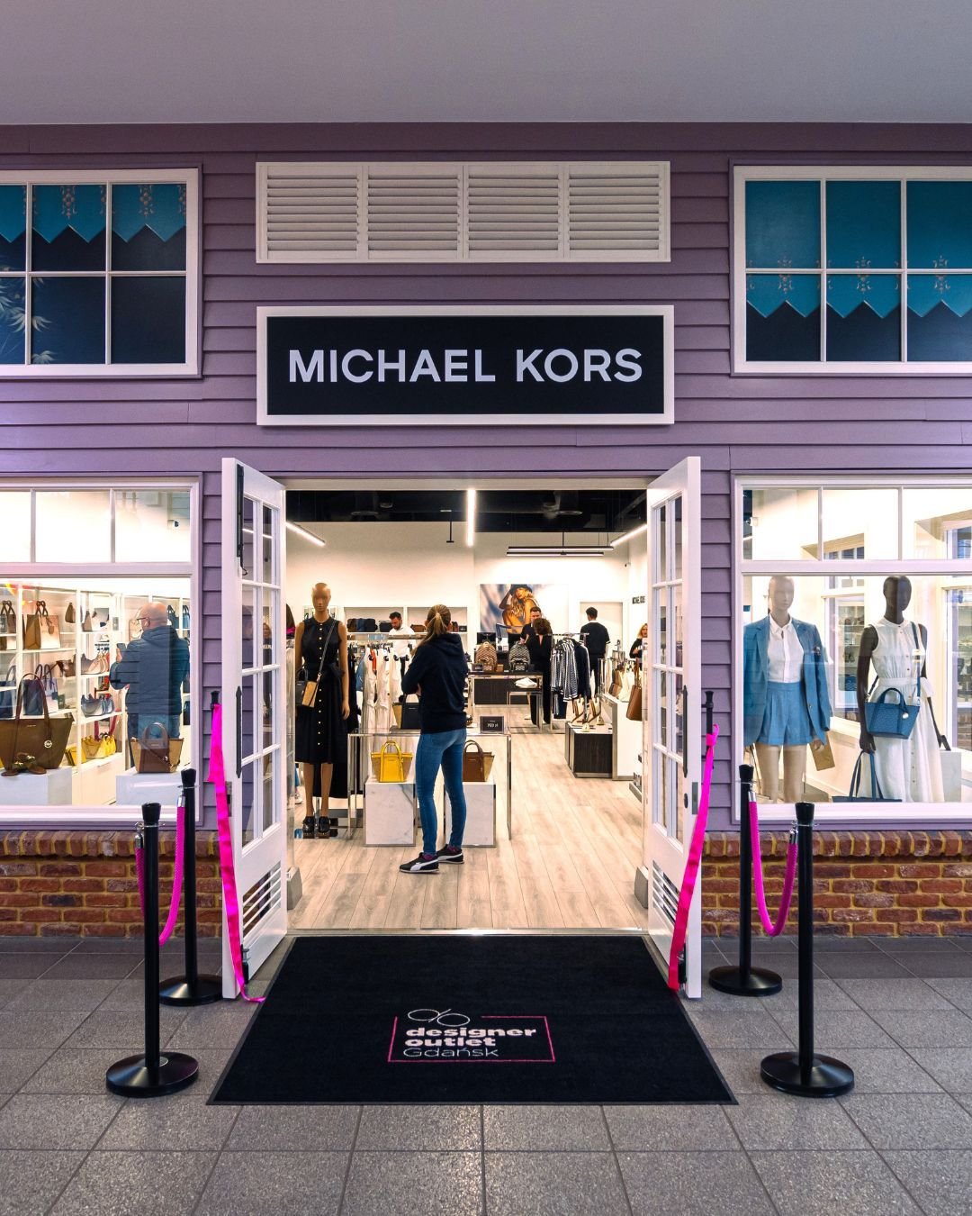 We are very happy to welcome Michael Kors to @designeroutletgdansk! 🤩

The world-renowed #luxury brand opened its doors yesterday to all visitors of the fashion &amp; lifestyle premium outlet destination on Poland&lsquo;s Baltic coast. This is the o