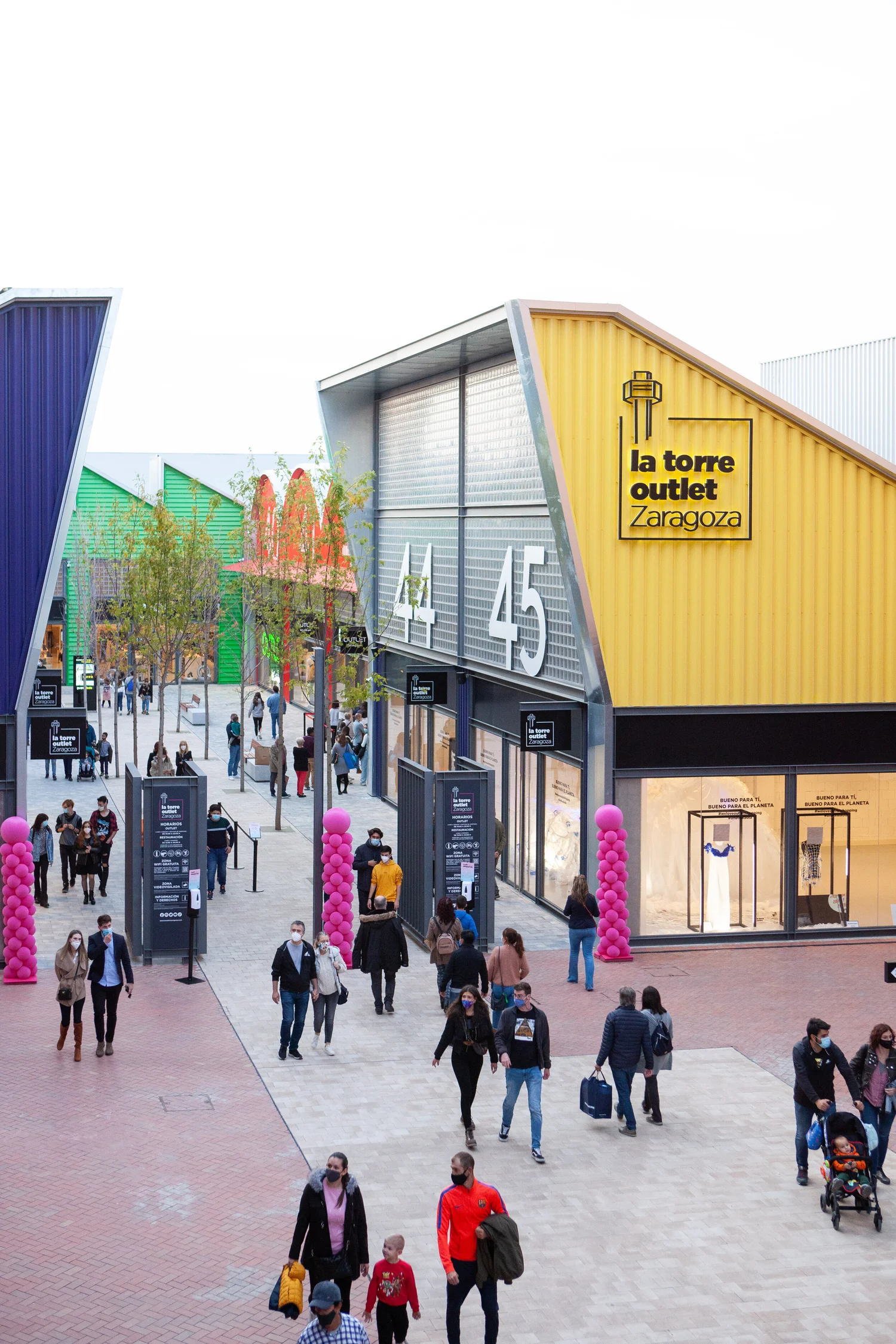 La Torre Outlet Zaragoza Ros Retail Outlet Shopping