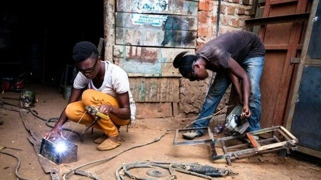 Behind every great achievement is a dreamer of great dreams &ndash; Robert K. Greenleaf.
Through our aprrentiship programs we are able to bring to life the dream of our youth; they grow up in this to become great leaders and master skills through the