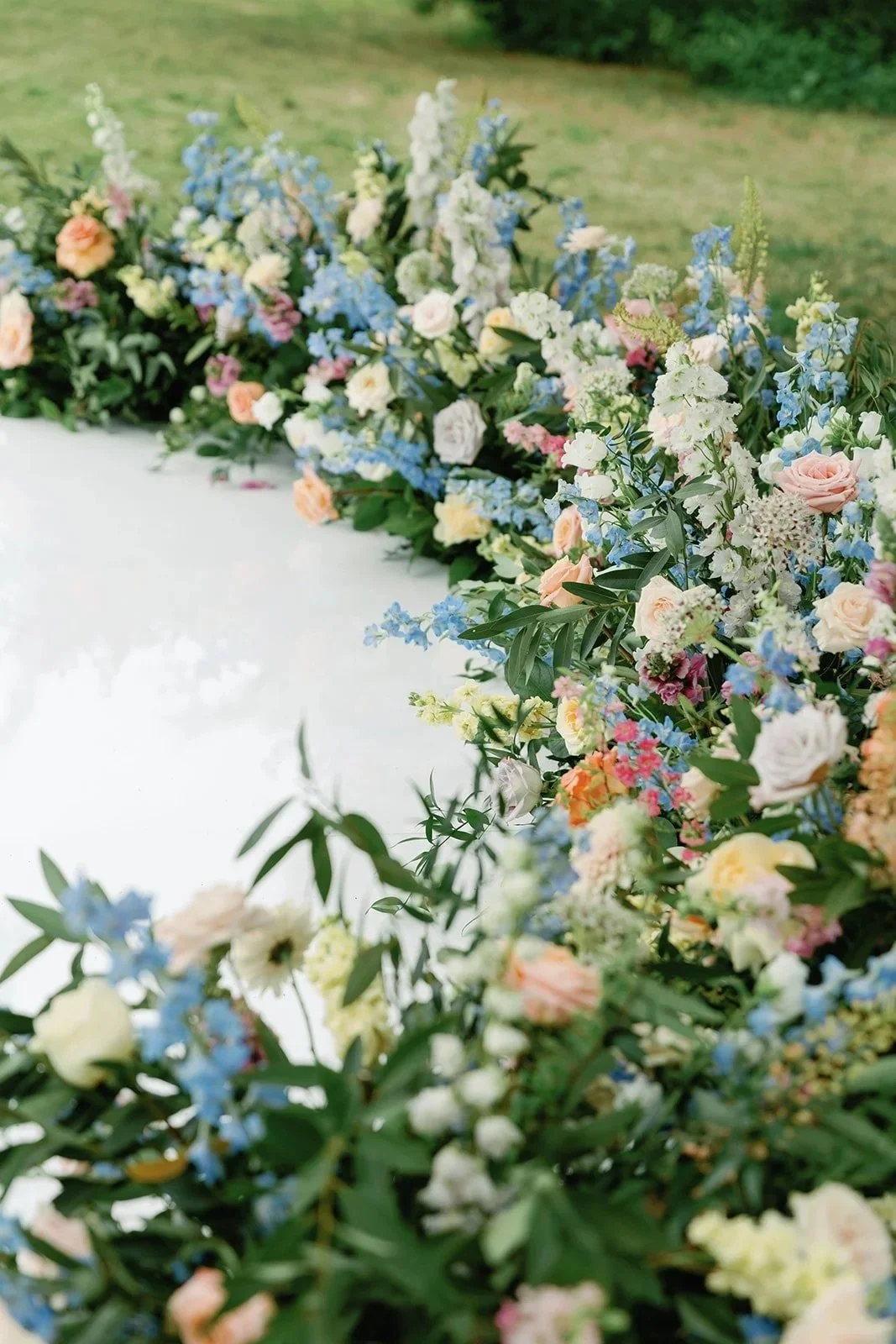 Ceremony floral design by wedding florist Austin