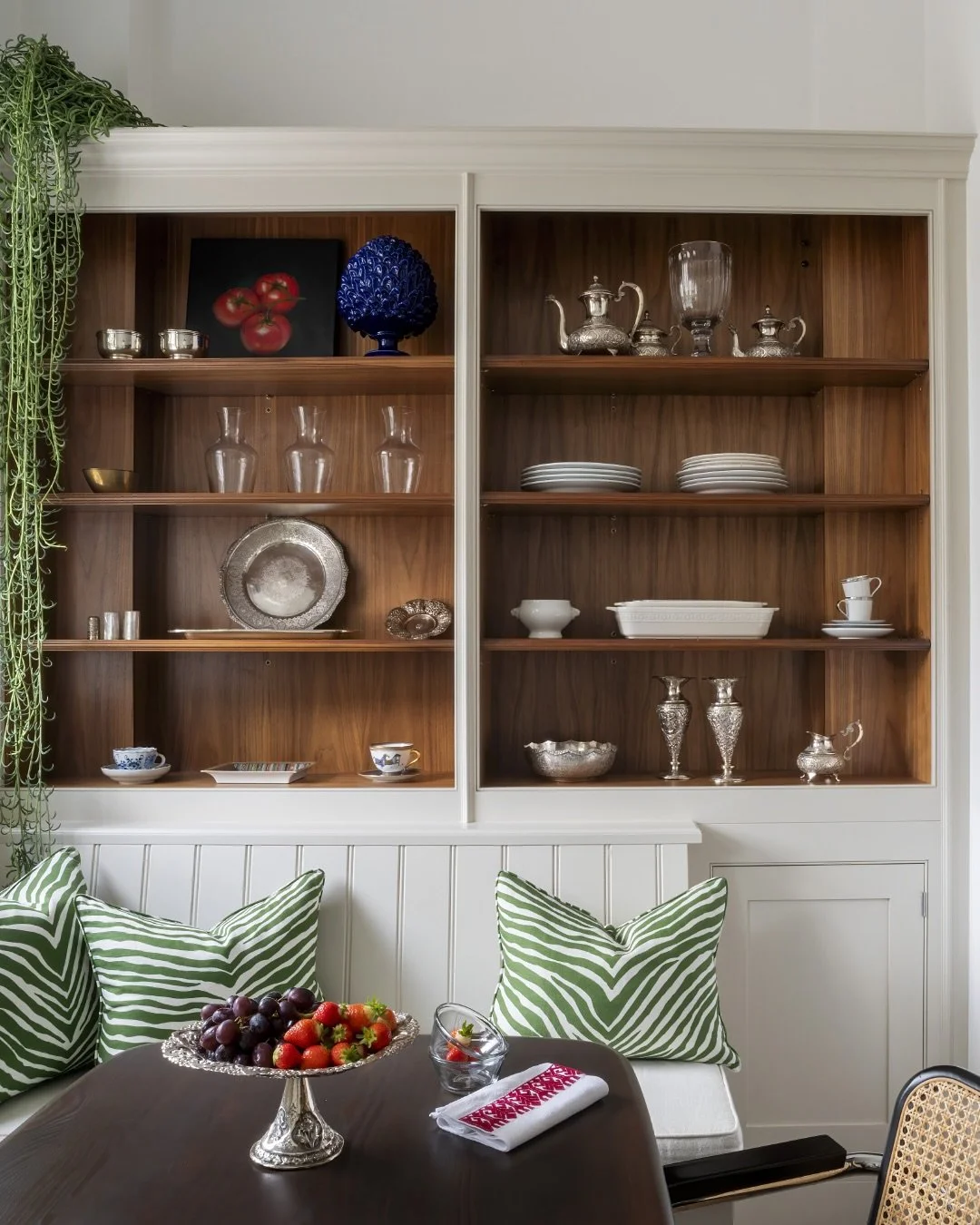 Kitchen Design&mdash;A sleek and refined space at the heart of a London home, designed for a Parisian client with a masculine edge.

#miriamfroweininteriors
#mfloves

#interiordesign #architecture #design #kitchendesign #antiques #interiors #art #int