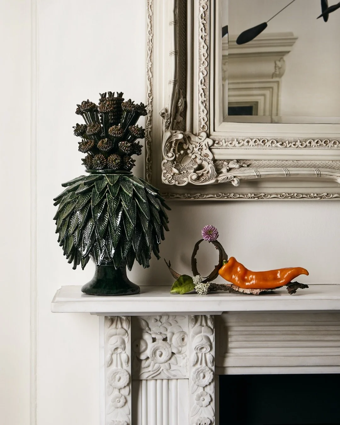 Collected pieces with @byobjekti 
Artisanal Mexican pi&ntilde;as and sculptural candelabras &mdash; layered, intentional, and deeply personal.

#miriamfroweininteriors
#mfloves

#interiordesign #design #antiques #interiors #art #interior #instadecor 