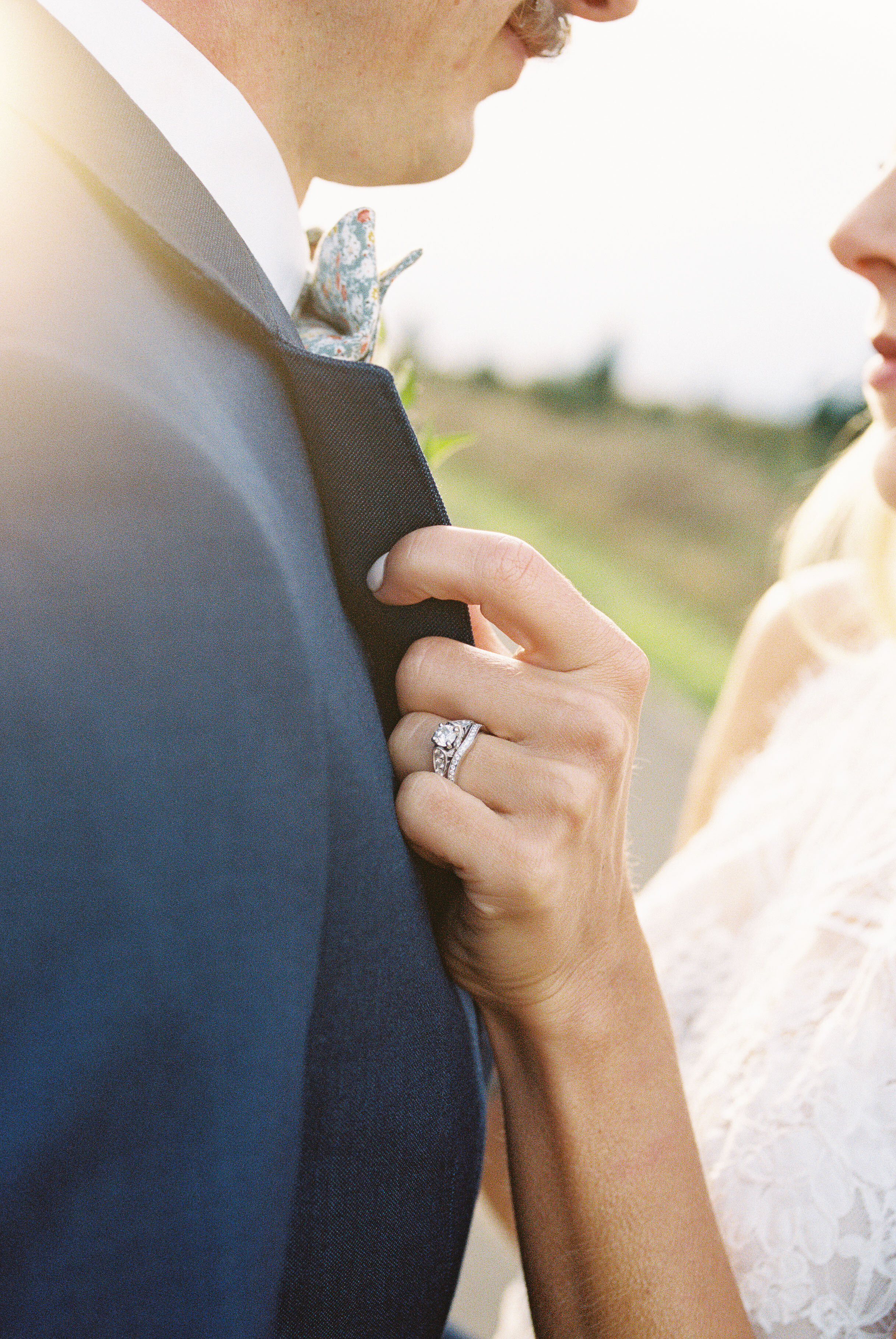 AmyTrevor_OregonFarmWedding-41.jpg