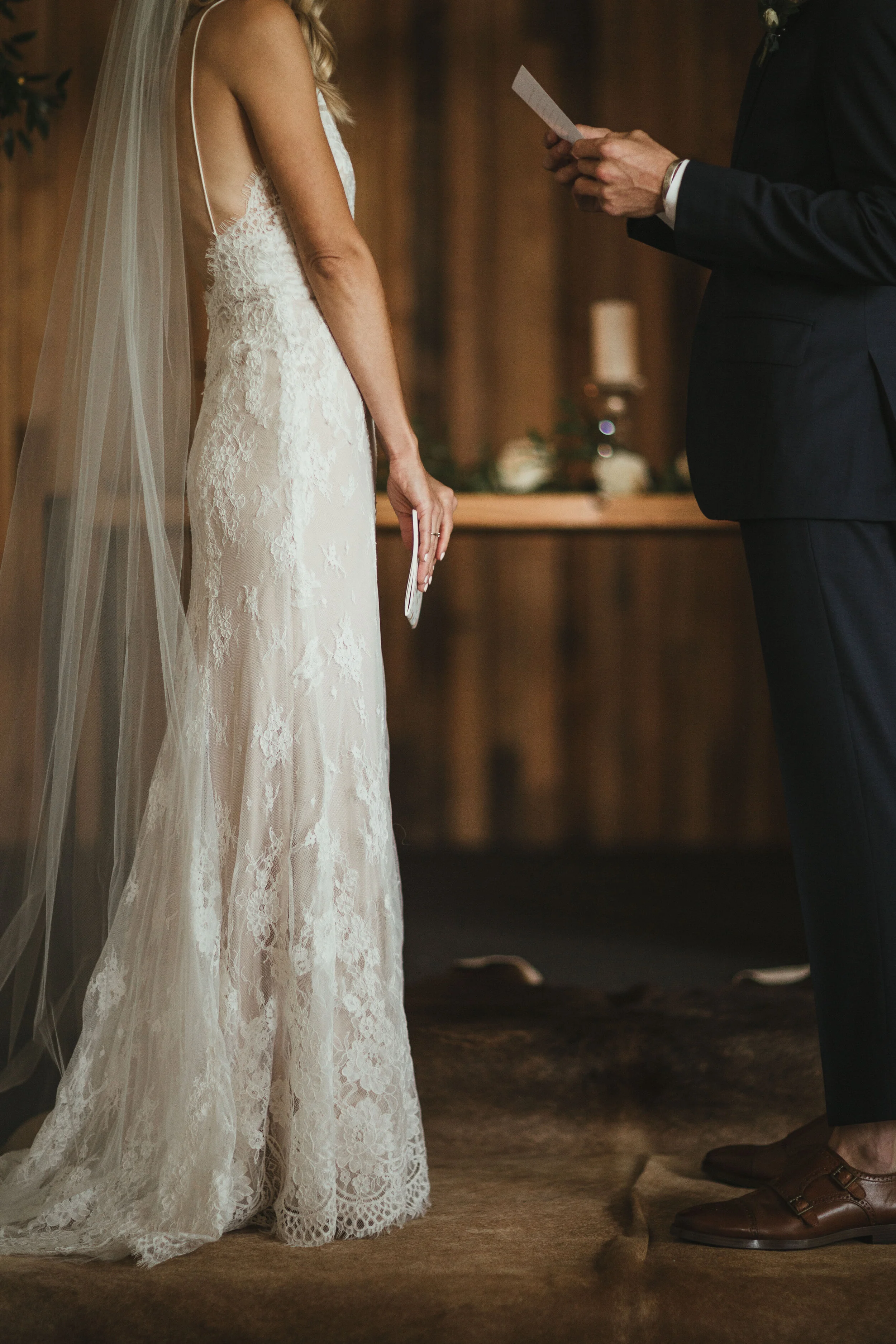 AmyTrevor_OregonFarmWedding-15.jpg