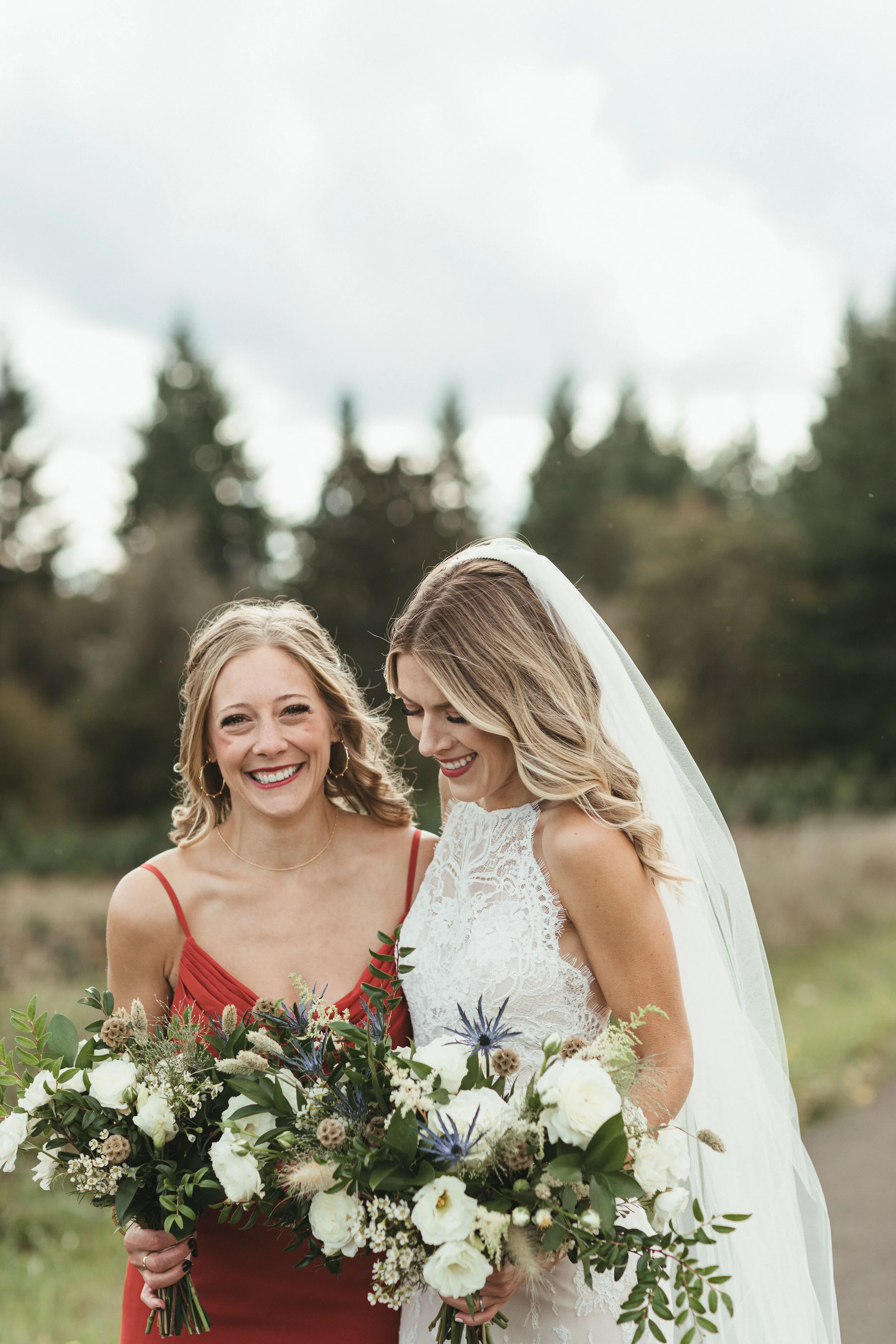 AmyTrevor_OregonFarmWedding-9.jpg