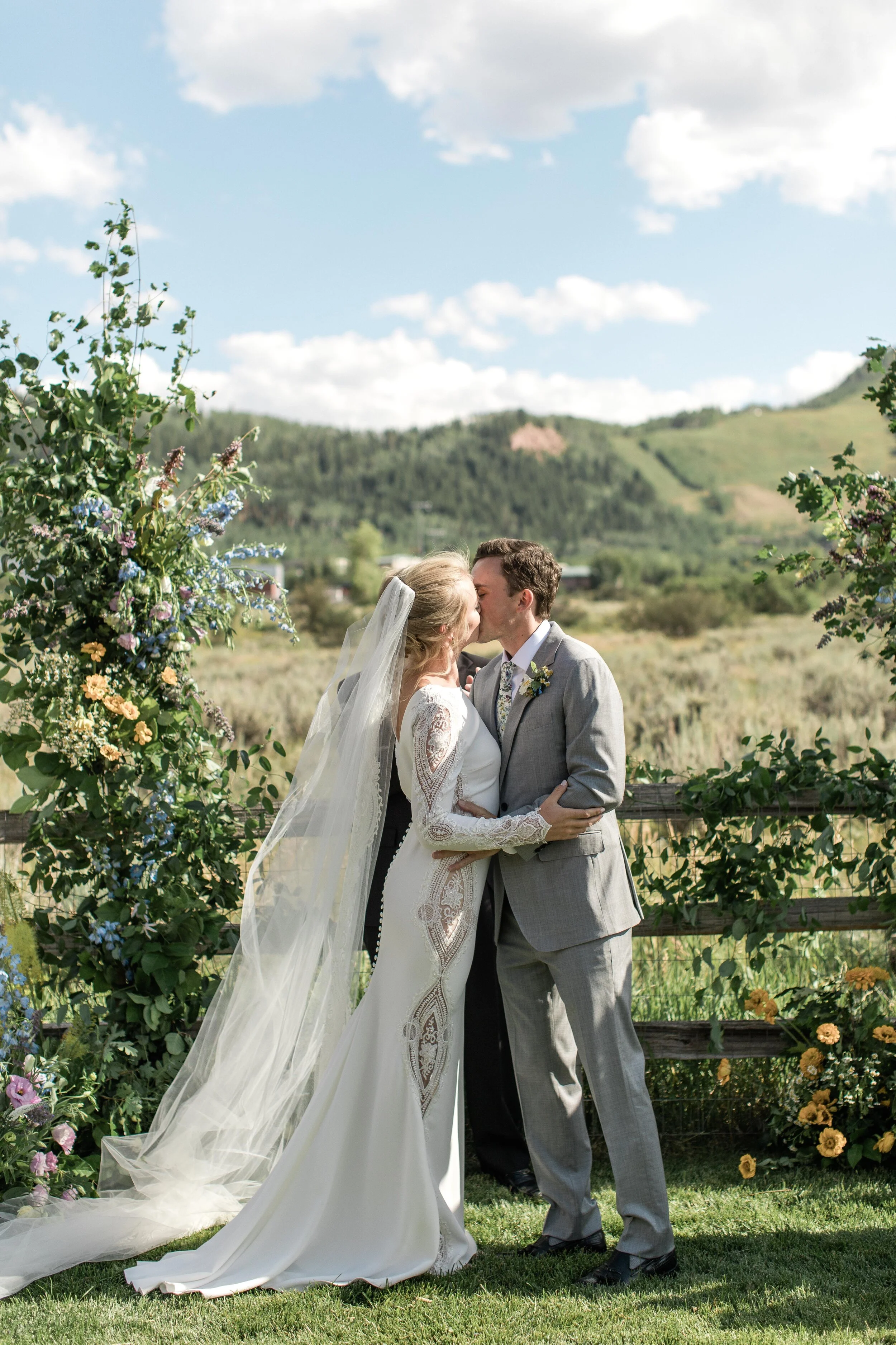 GentryZach_AspenWedding_080820-22.jpg