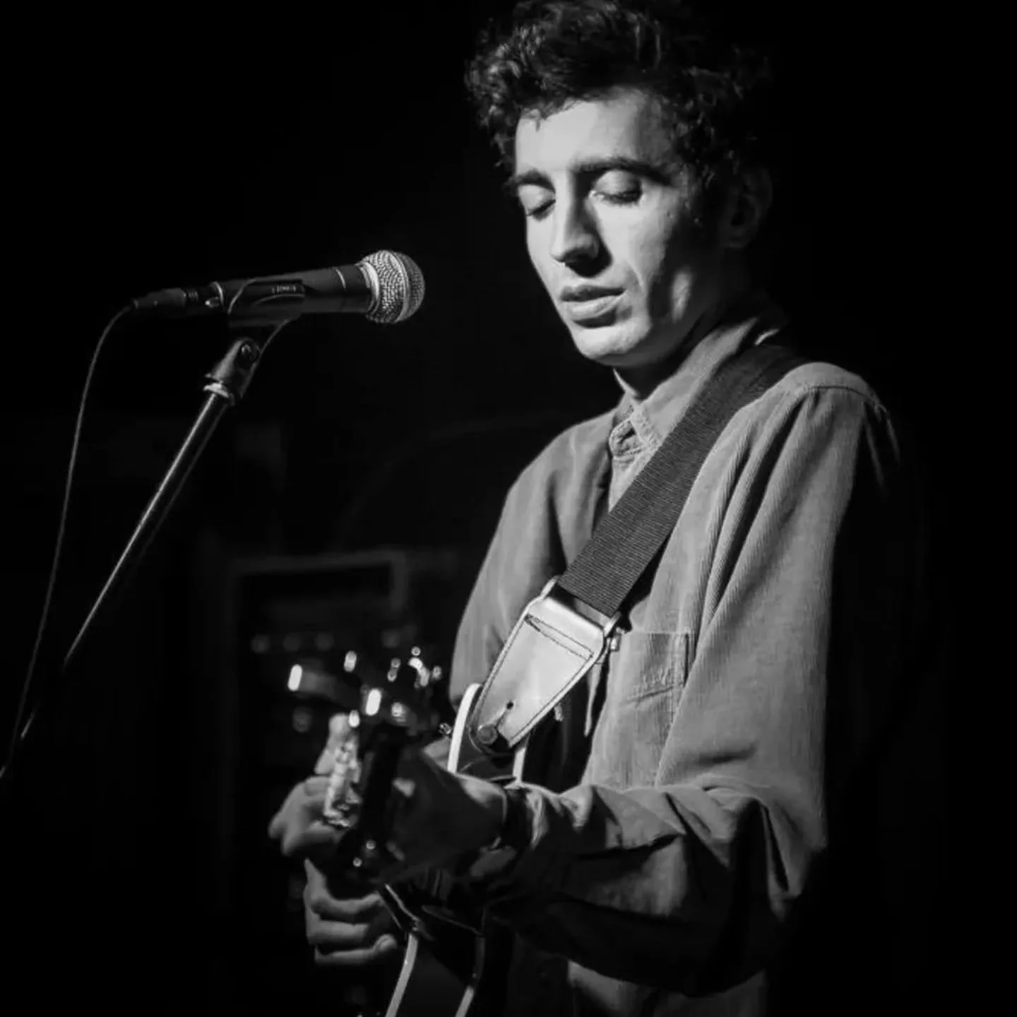 This Tuesday we're joined by the excellent @jamesewantait at the @theharlequinsheffield alongside @zaweddemusic 

James Ewan Tait is an awkward crooner and noise enthusiast who has been a stalwart of the Sheffield music scene for well over a decade. 