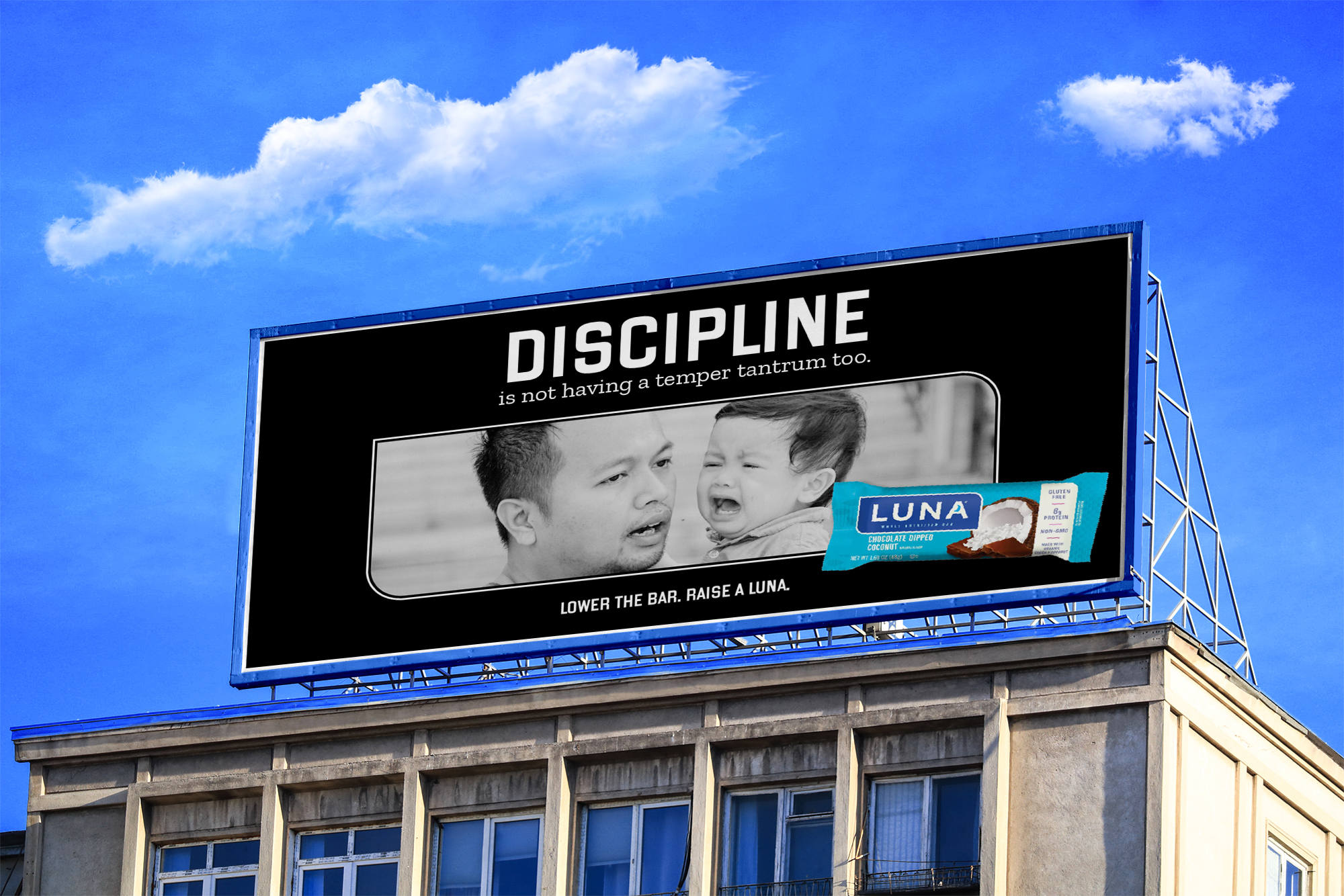 Luna Bar_Billboard Mock-Up_02_RND2.png