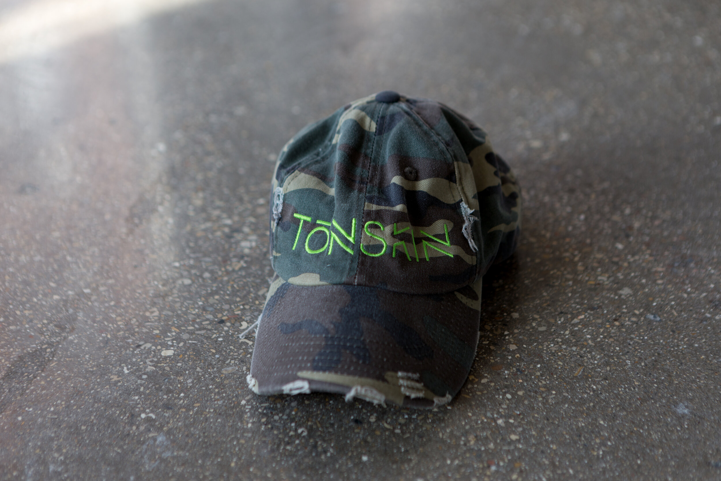 TONSKIN Camo Hat