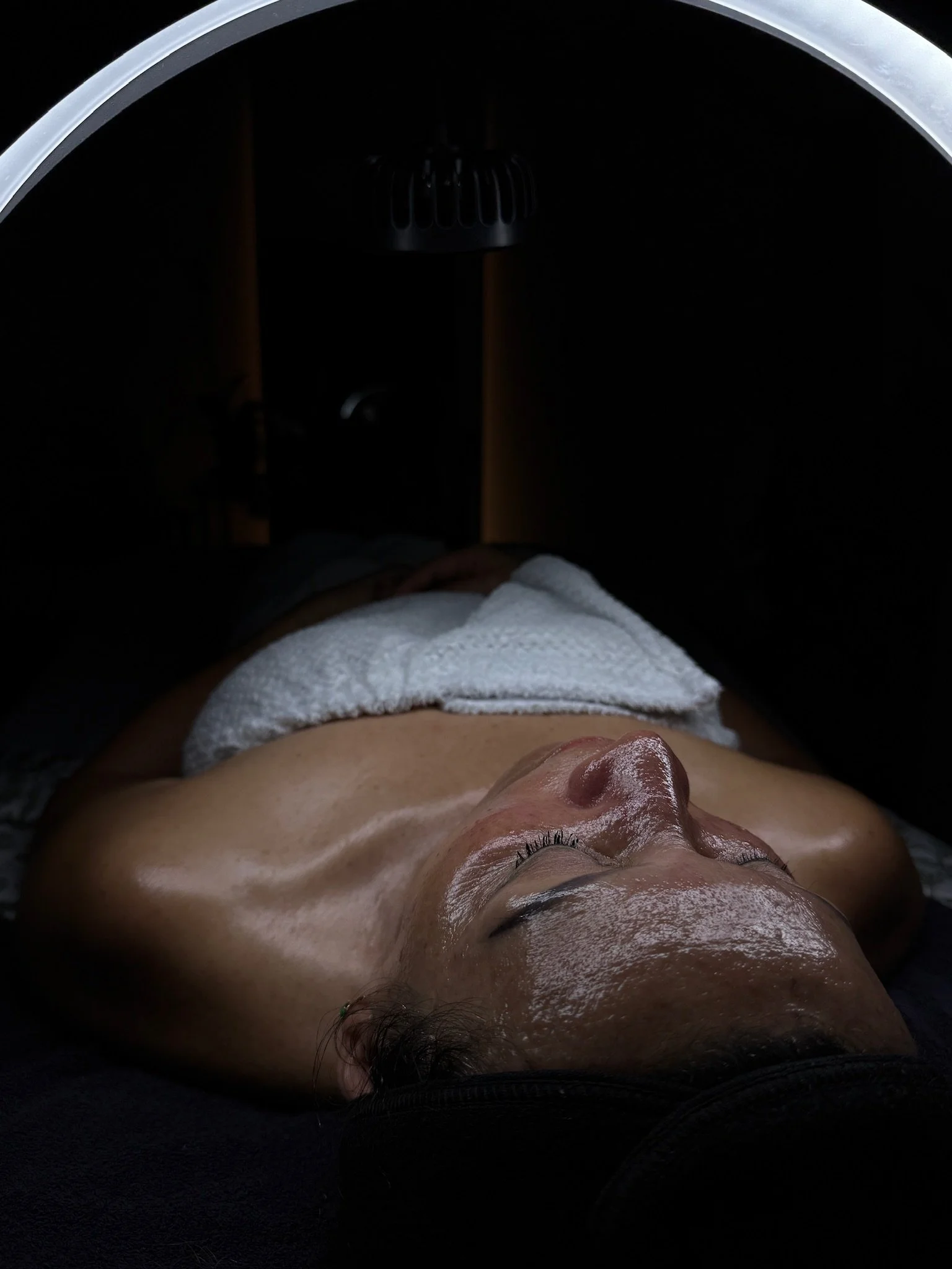 Zemits VerstandHD HydroDiamond™ Service - Post Service Glow