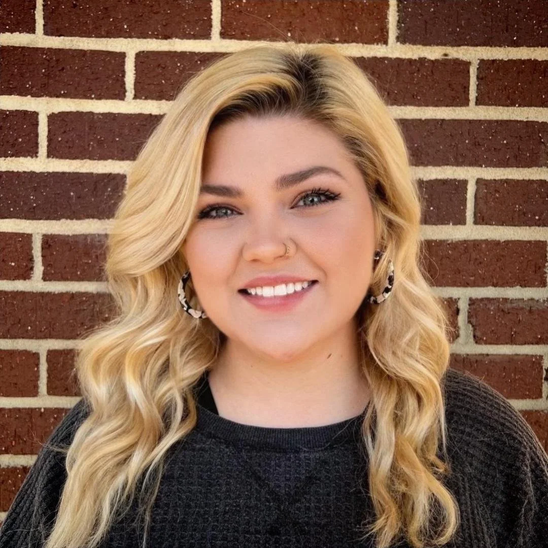 Reagan Chappell, LICENSED MEDICAL ESTHETICIAN, FULL BODY WAX SPECIALIST, SPRAY TAN ARTIST
