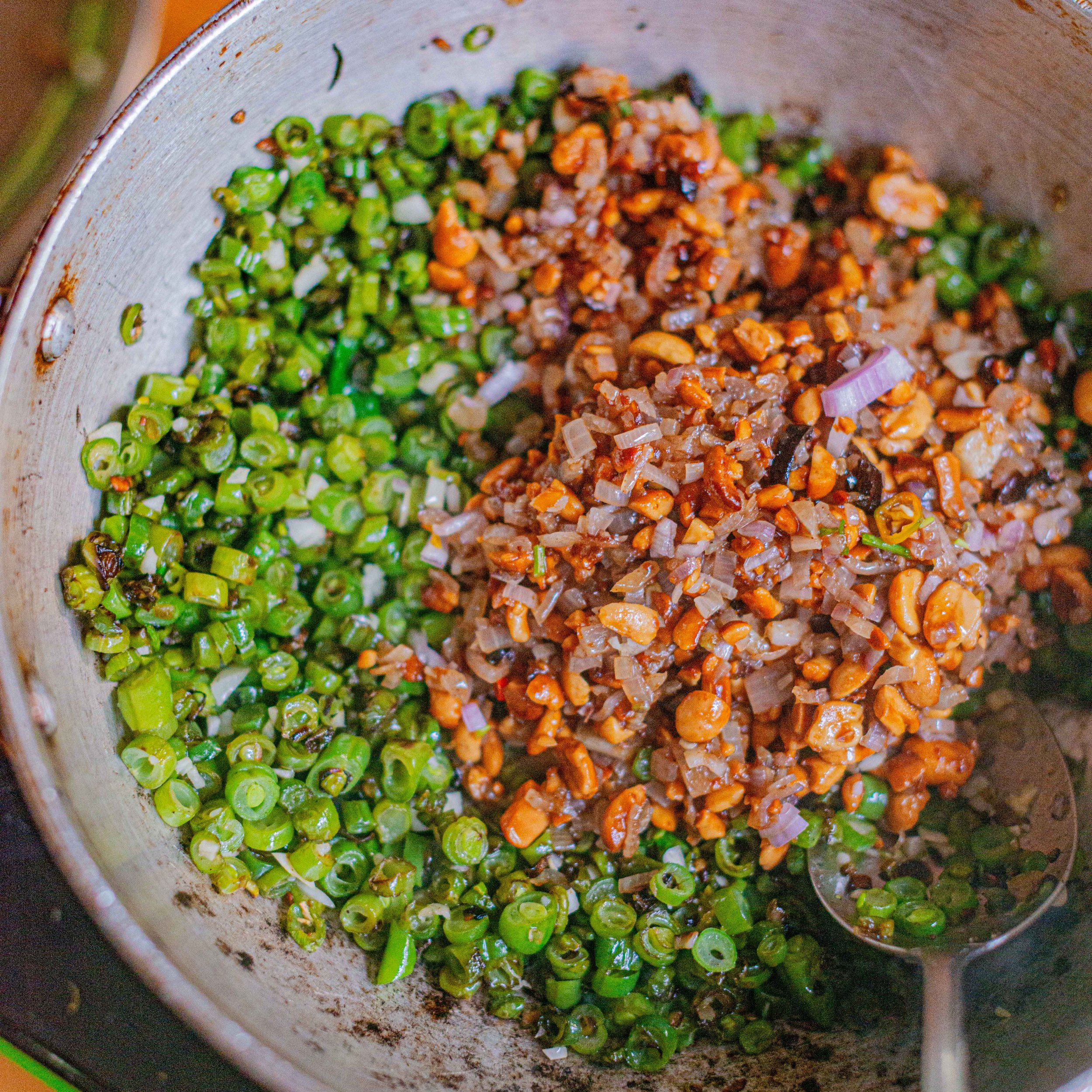 Spicy Garlicky Green Beans with Fried Peanuts