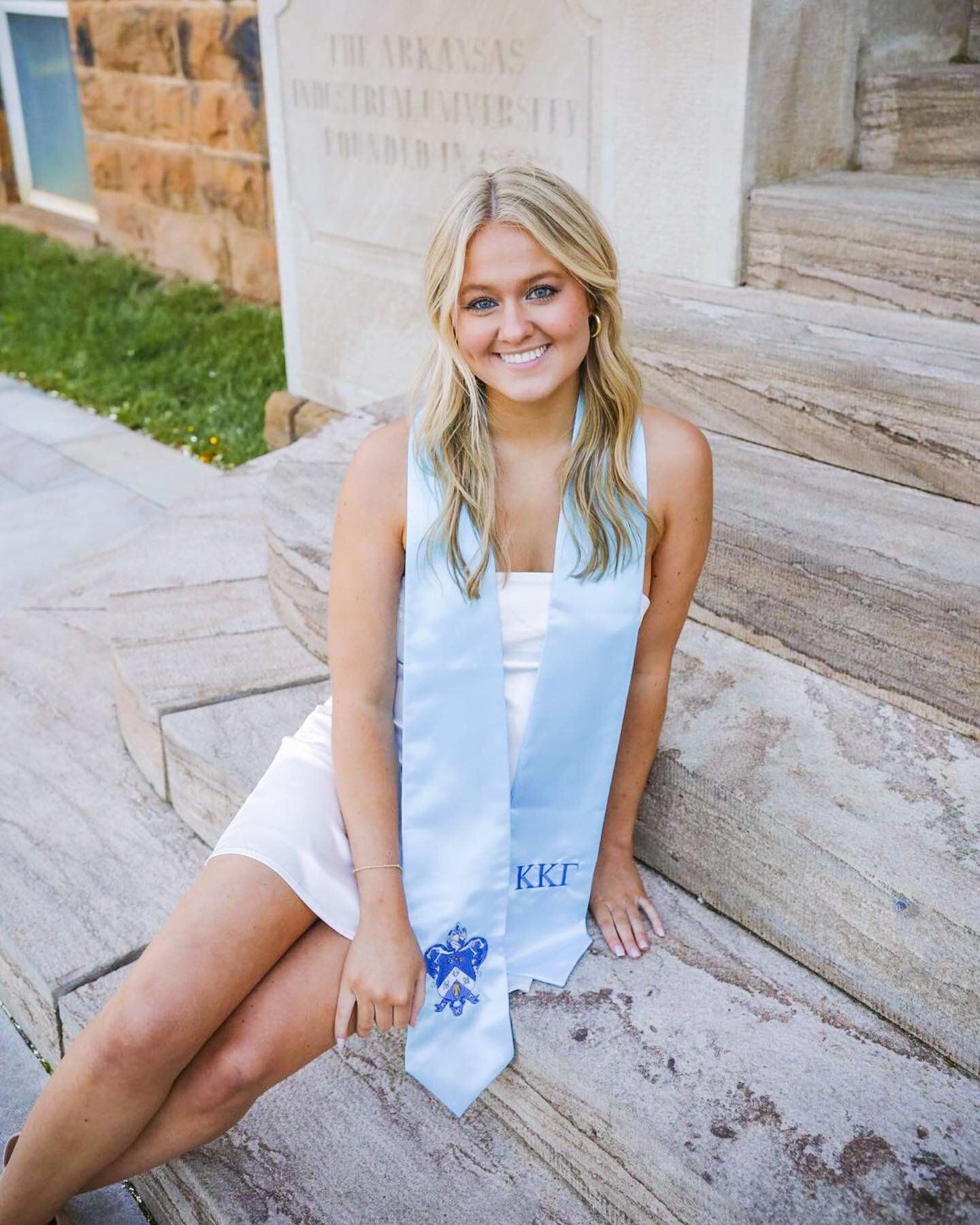 A HUGE congratulations to Emily who has been our intern for over a year!  She&rsquo;s a rockstar who has made a big impact at KKG Inc! 

Emily, We have been so lucky to have you and we know you&rsquo;re going to do amazing things!! Congratulations on