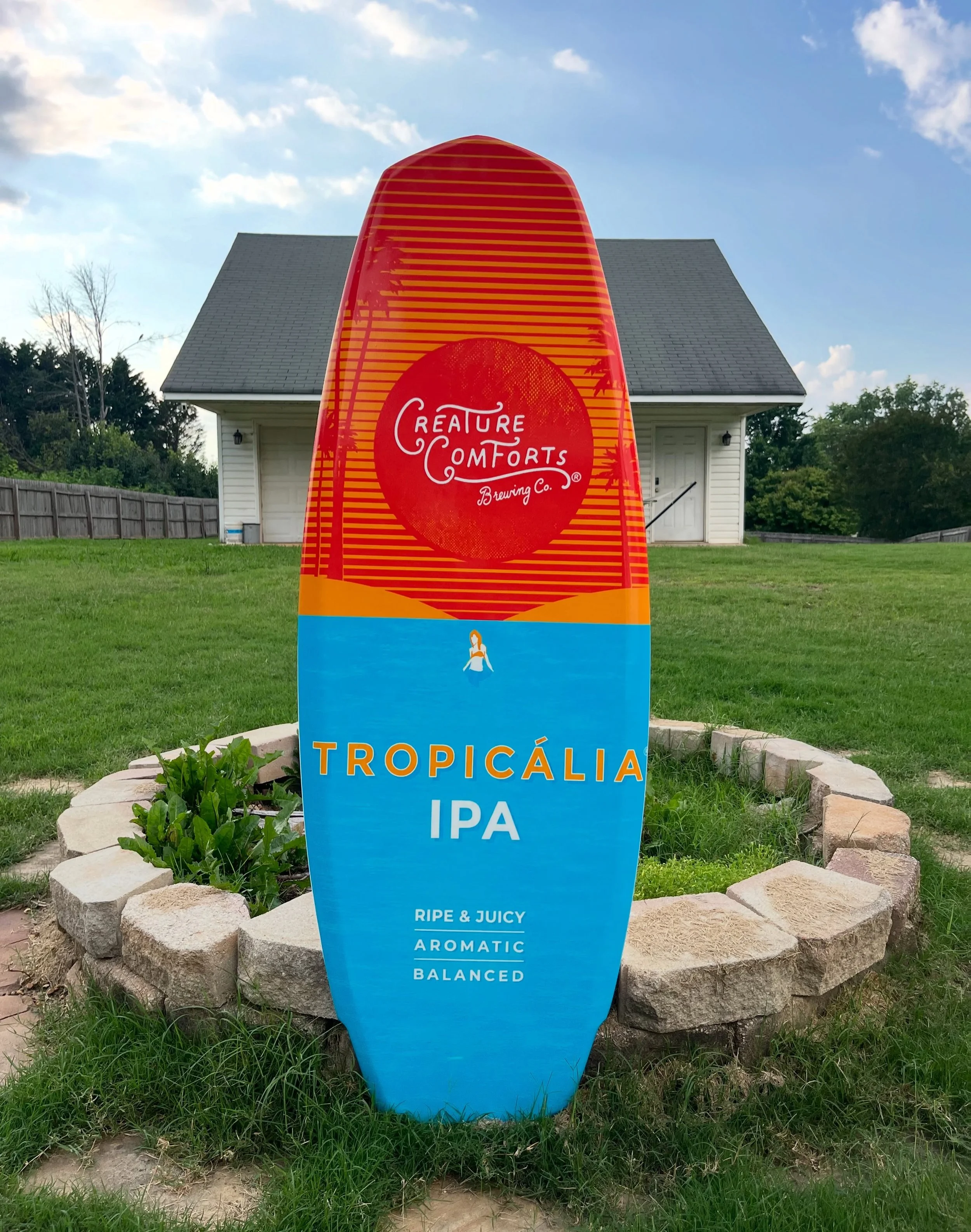 Really stoked on this auction board being presented at the @atlantafoilfest on behalf of @creaturecomfortsbeer ! Head over there this weekend to check this thing out! Huge thank you to @two_minds_artistry for squaring this away on the deck, came out 