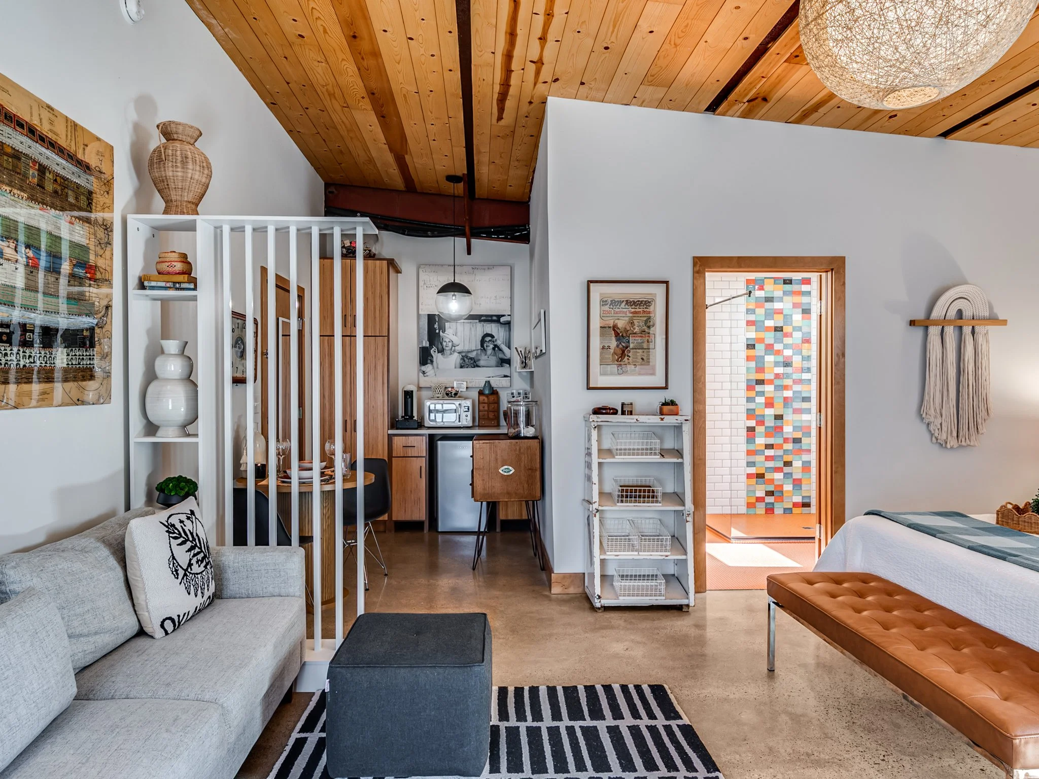 425 E Lake Dr-26.jpg