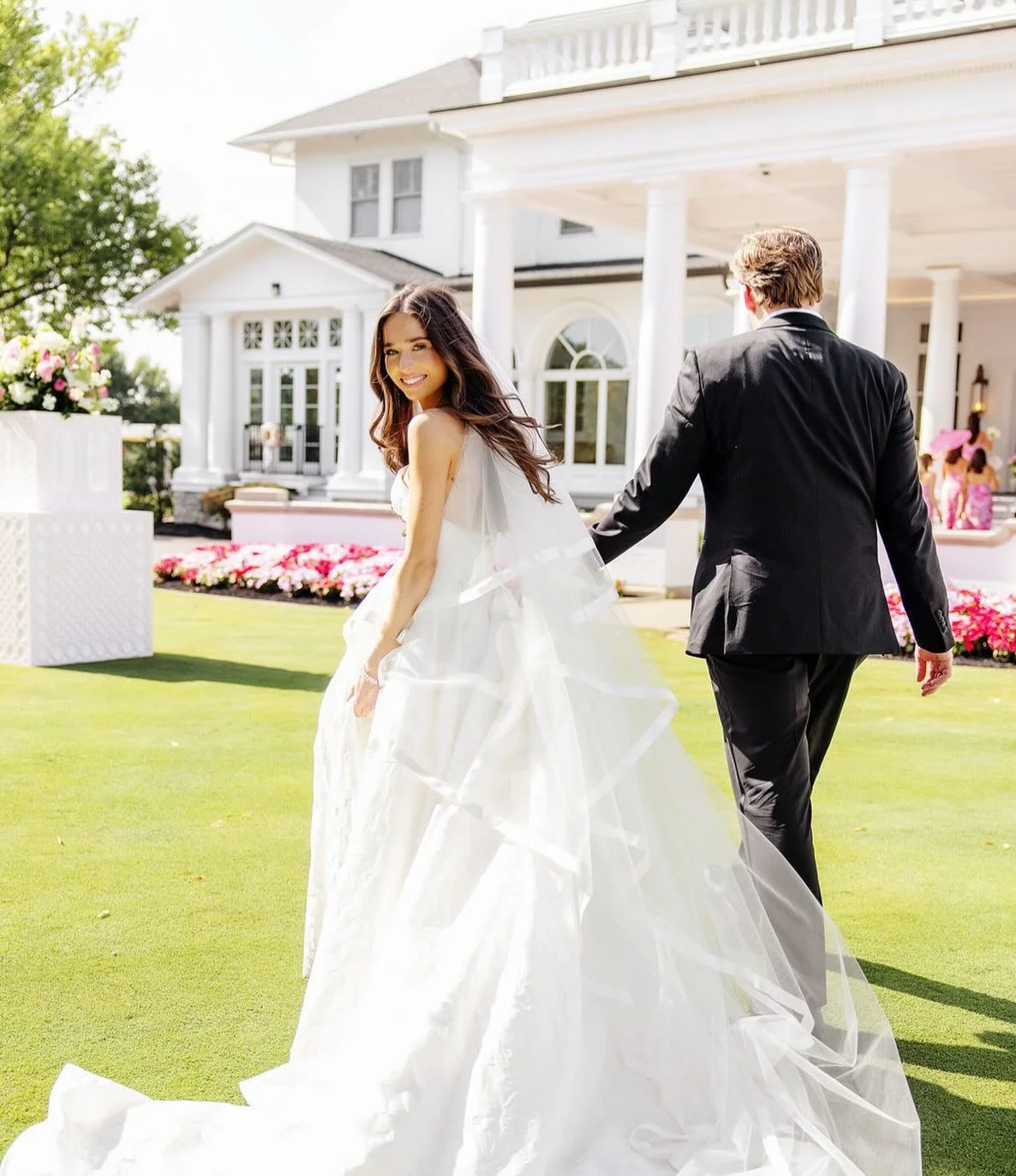 When you look back on your wedding day, there will be a rush of emotions. But above all, my hope for all of our couples is that they feel a deep sense of satisfaction knowing they were fully present on their wedding day. Partnering with trusted and e