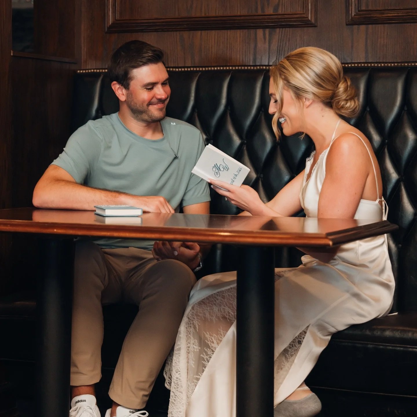 Instead of a traditional first look, Mary Ann &amp; Will opted for something a little quieter: a coffee together the morning of their wedding🤍

They read letters (from the cutest monogrammed booklets), sipped their coffees &amp; had a moment of slow