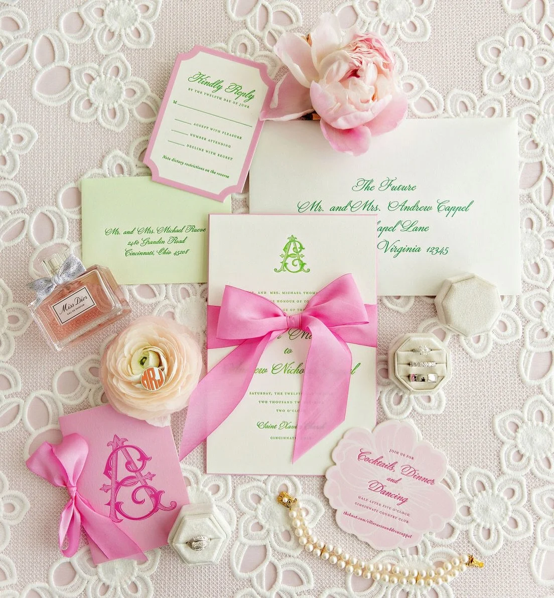 A wedding day filled with family heirlooms &amp; the prettiest details 💗

Photographer: @kortneekatephoto 
Stationery: @poeme 
Floral design: @yellowcanarycincinnati 
Venue: @cincinnaticountryclub 
Videographer: @vividweddingvideos 
Linens: @bbjlata