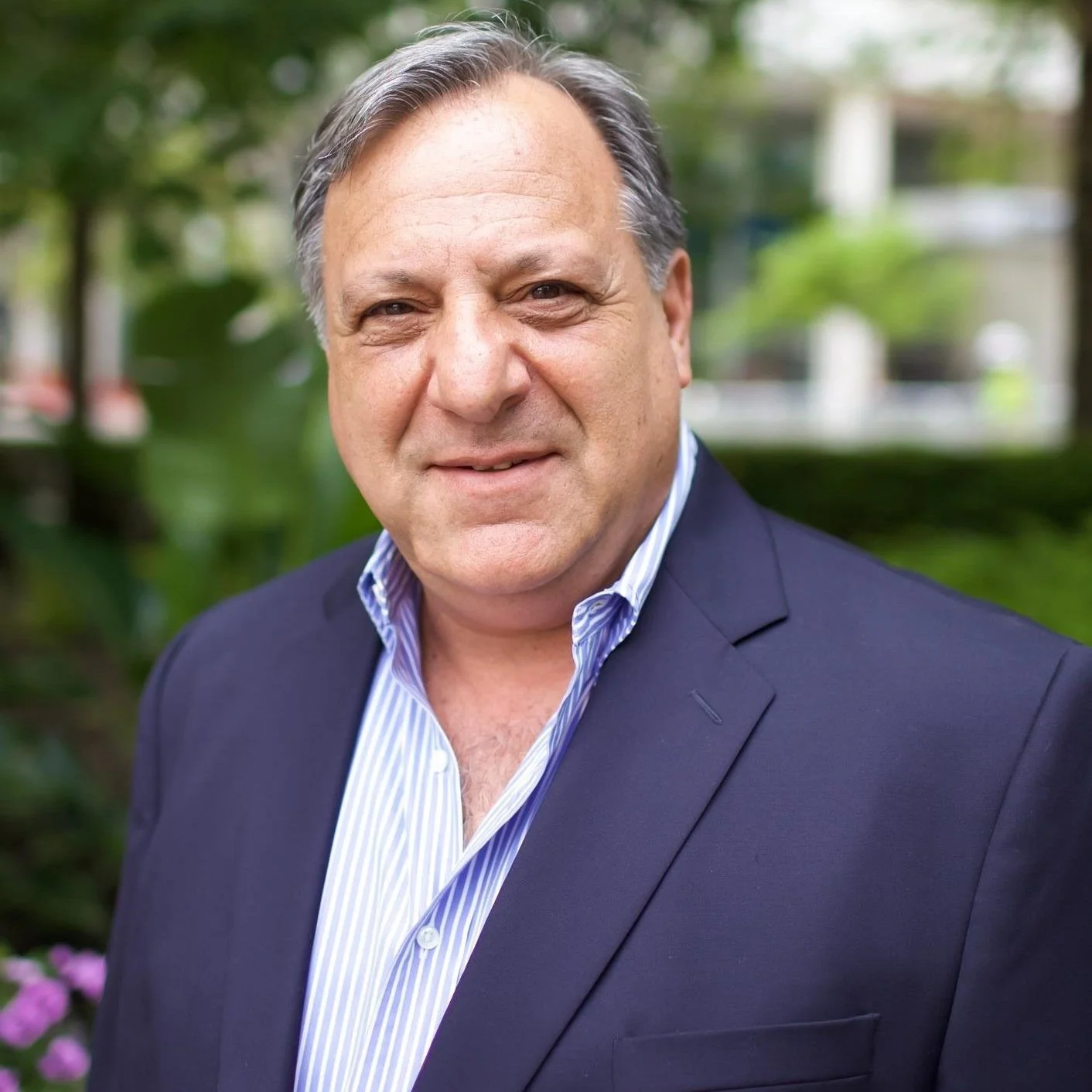 Mark DerManulian