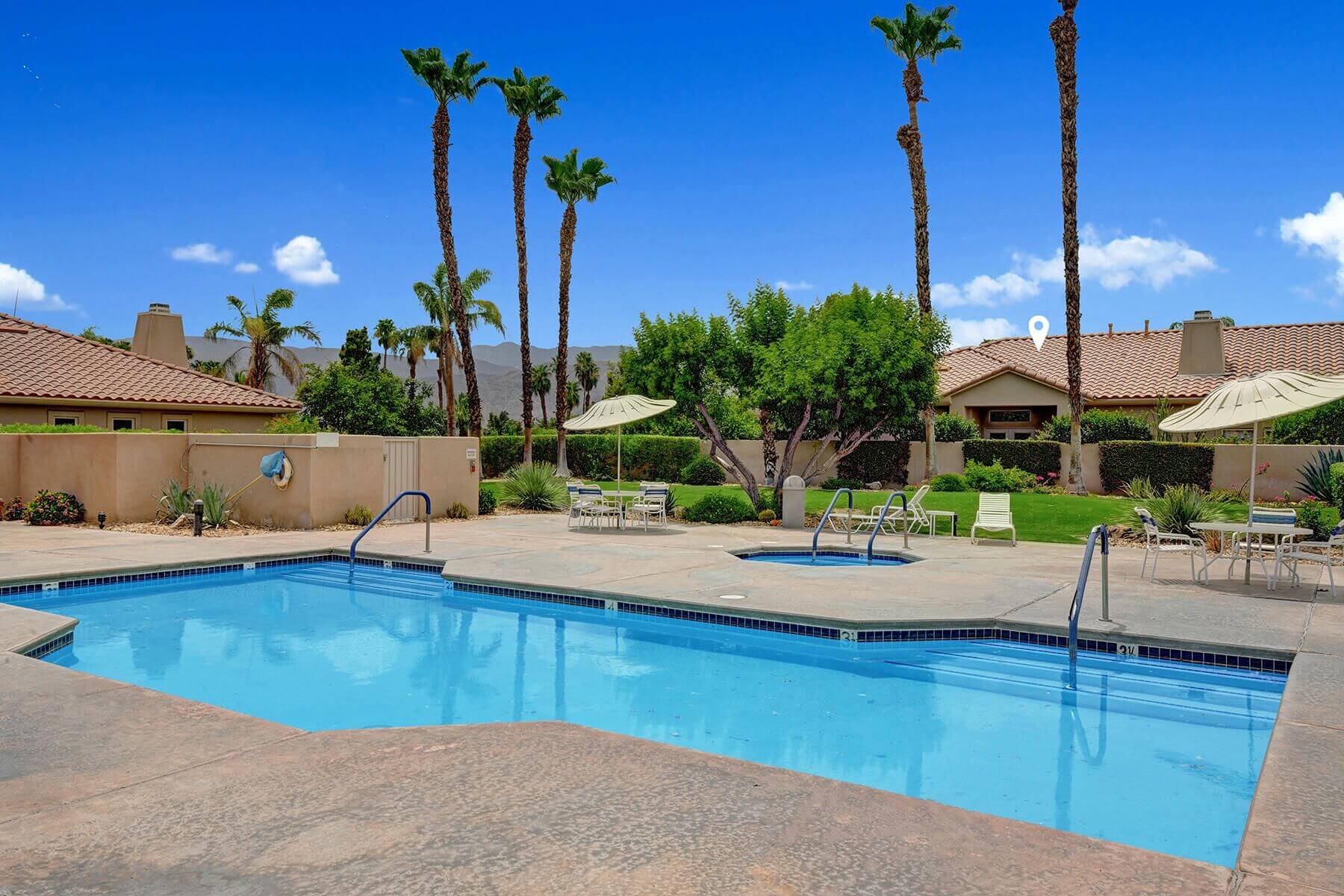 Rancho Mirage Country Club Pool