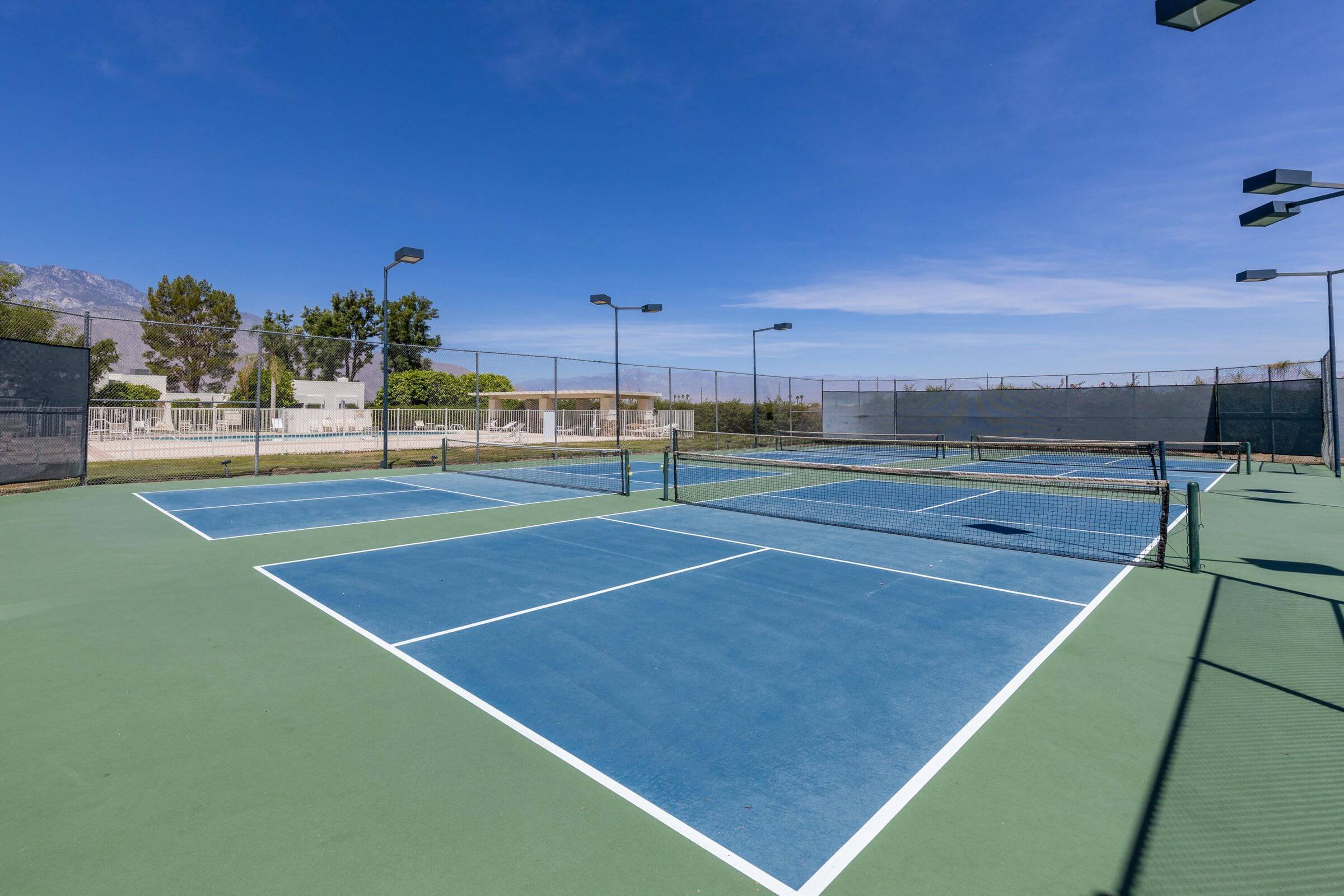 Fairways Community Tennis Courts