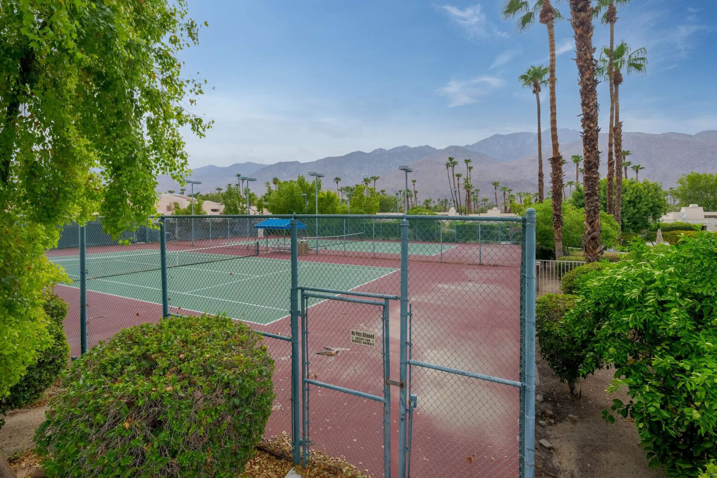 Versailles-Palm-Springs-homes-for-sale-3.jpeg
