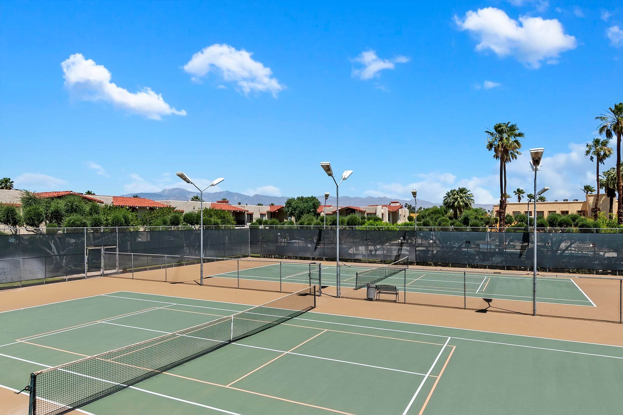 Ranch Club Estados Tennis Courts 2