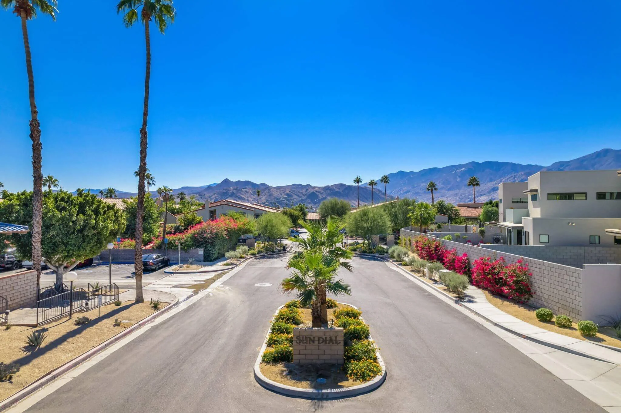 Sundial Condos Community