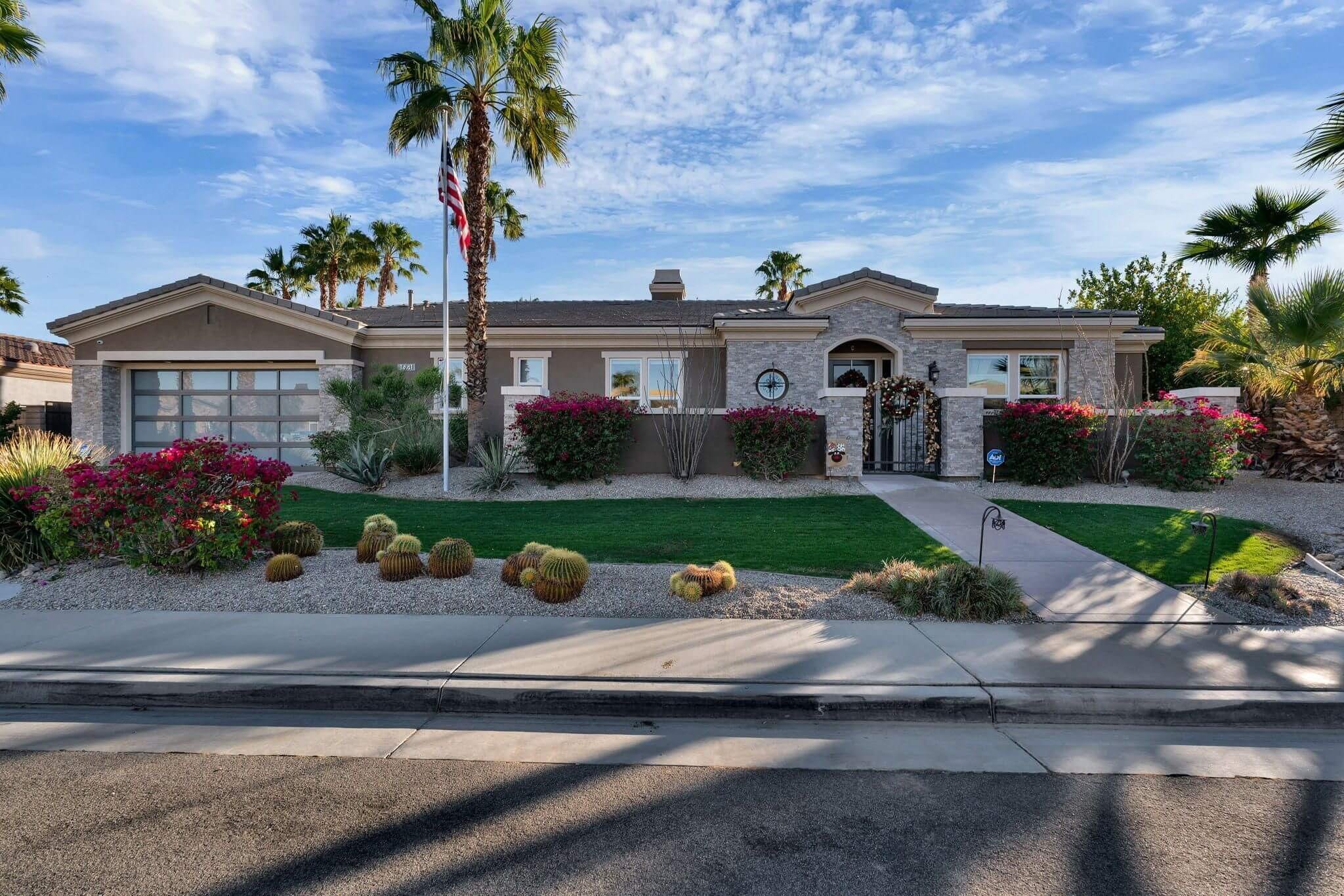 Palm Springs Colony Real Estate