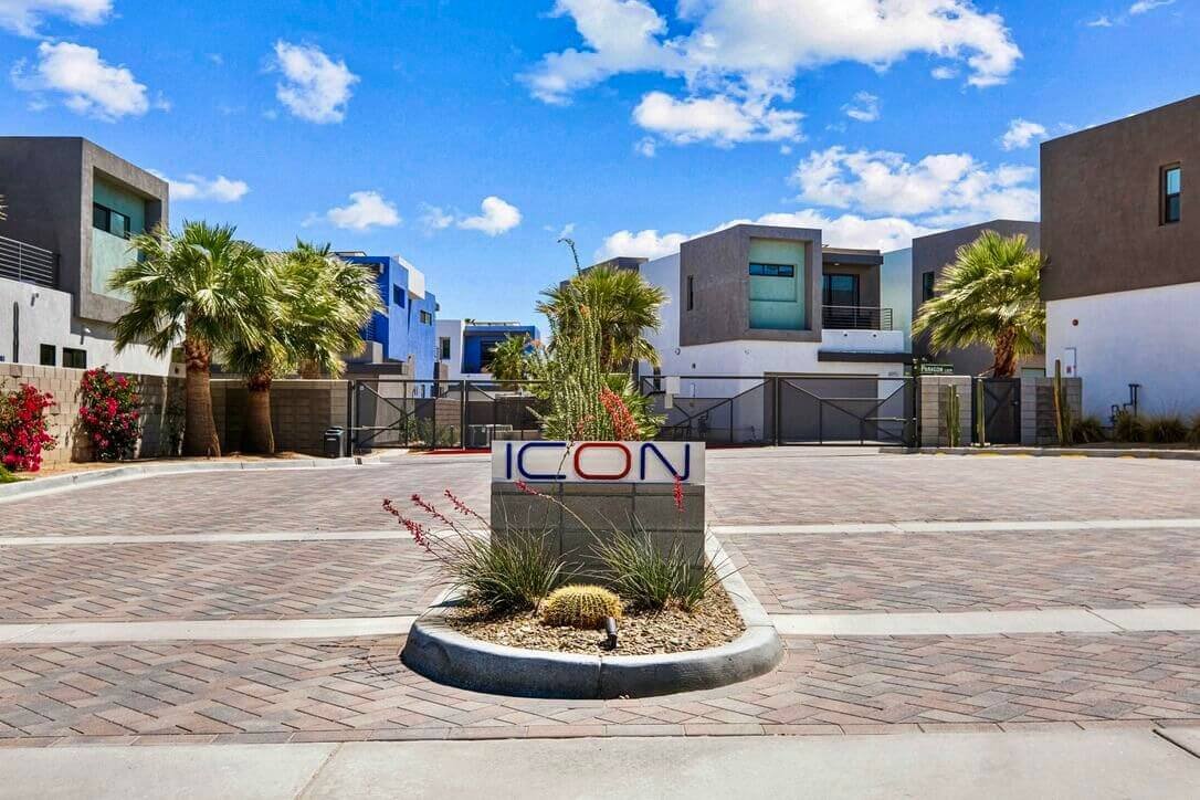 Icon Palm Springs 92262