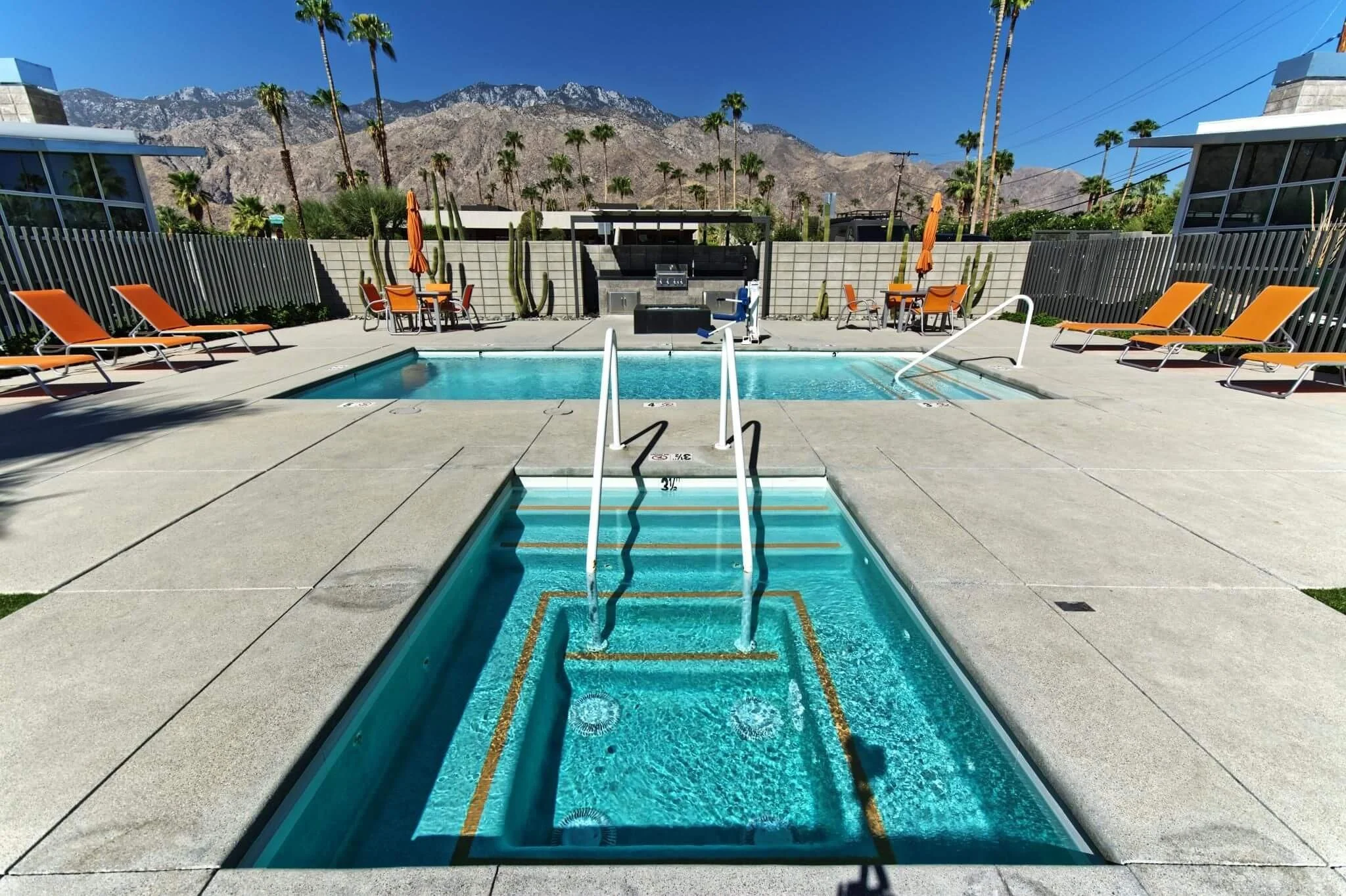 Sophia Amenities