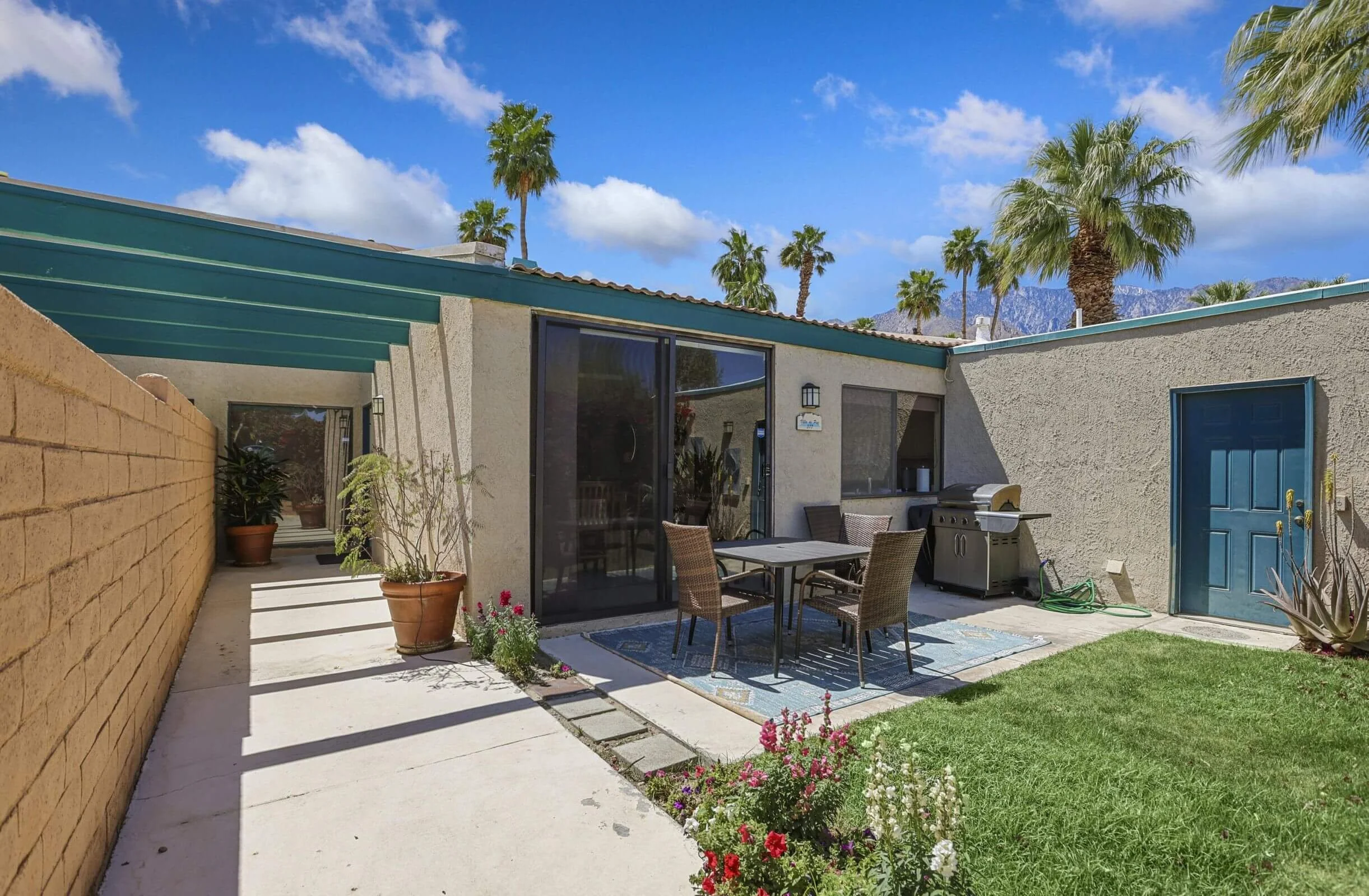 Sundance Villas Palm Springs 92262