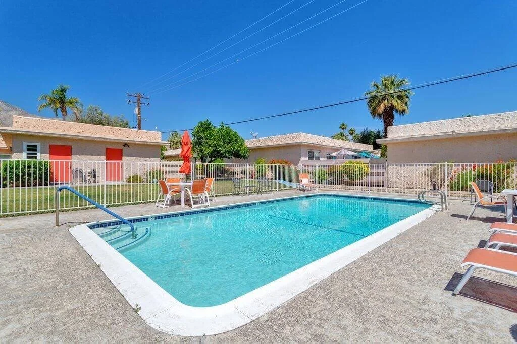 Desert Arches Community Pool