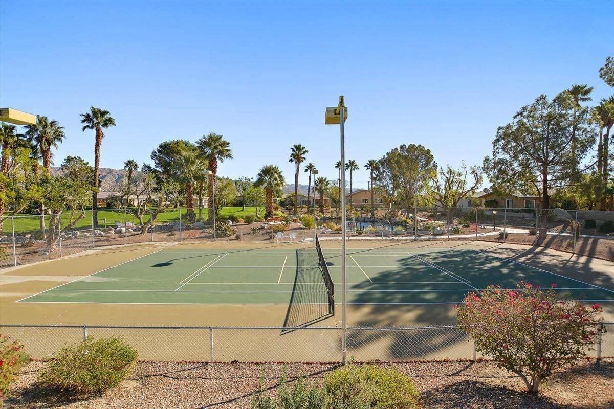 Desert Willow Tennis Courts