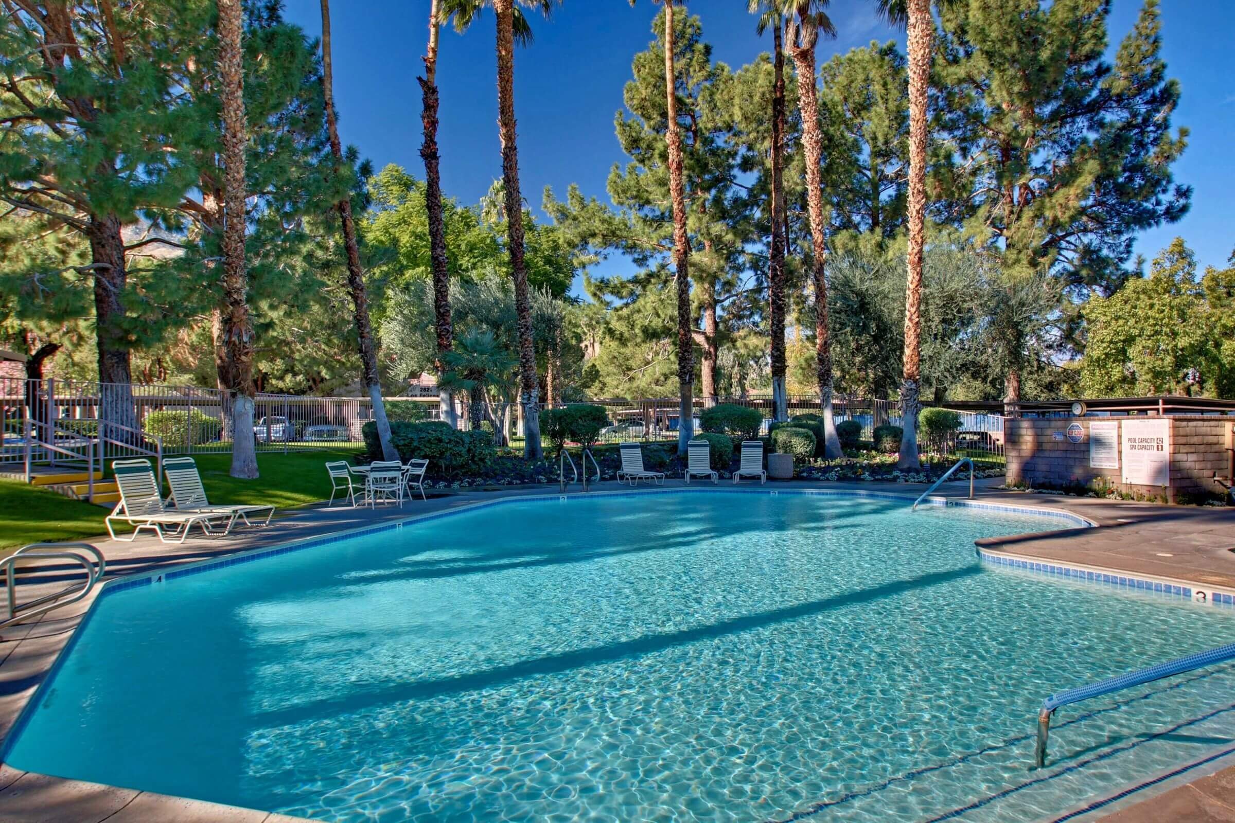 Palm Springs Villas II Community Spa