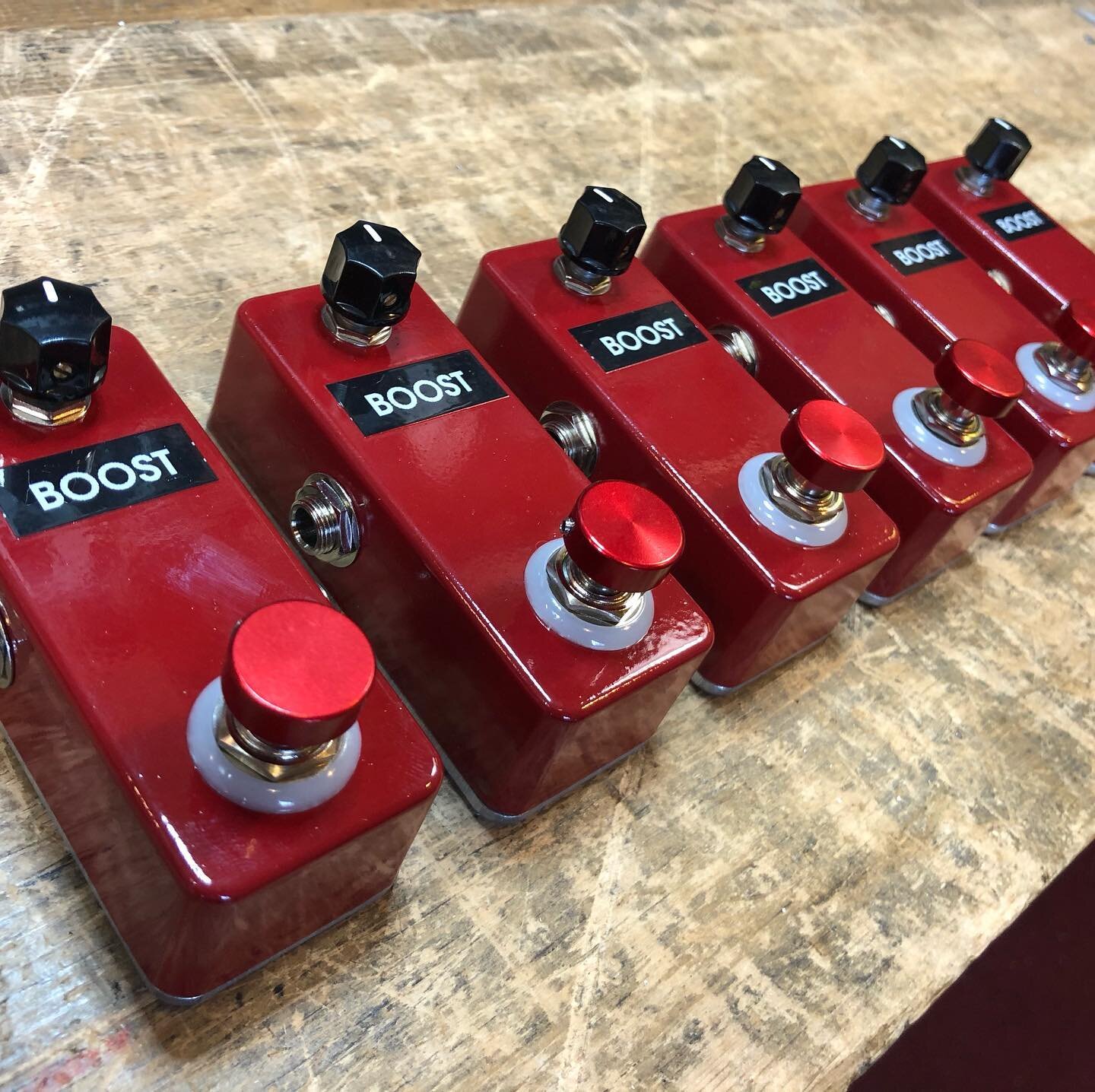 Finally finished a new batch of Boost pedals in mini enclosures! Up to +24 dB clean boost. #bigcrunch #baltimore #efxpedals #diypedals #guitarpedals