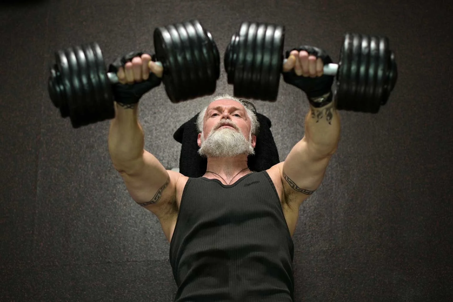 Chest Press Training Guide: Workouts for Home, Gym, Strength & Muscle ...